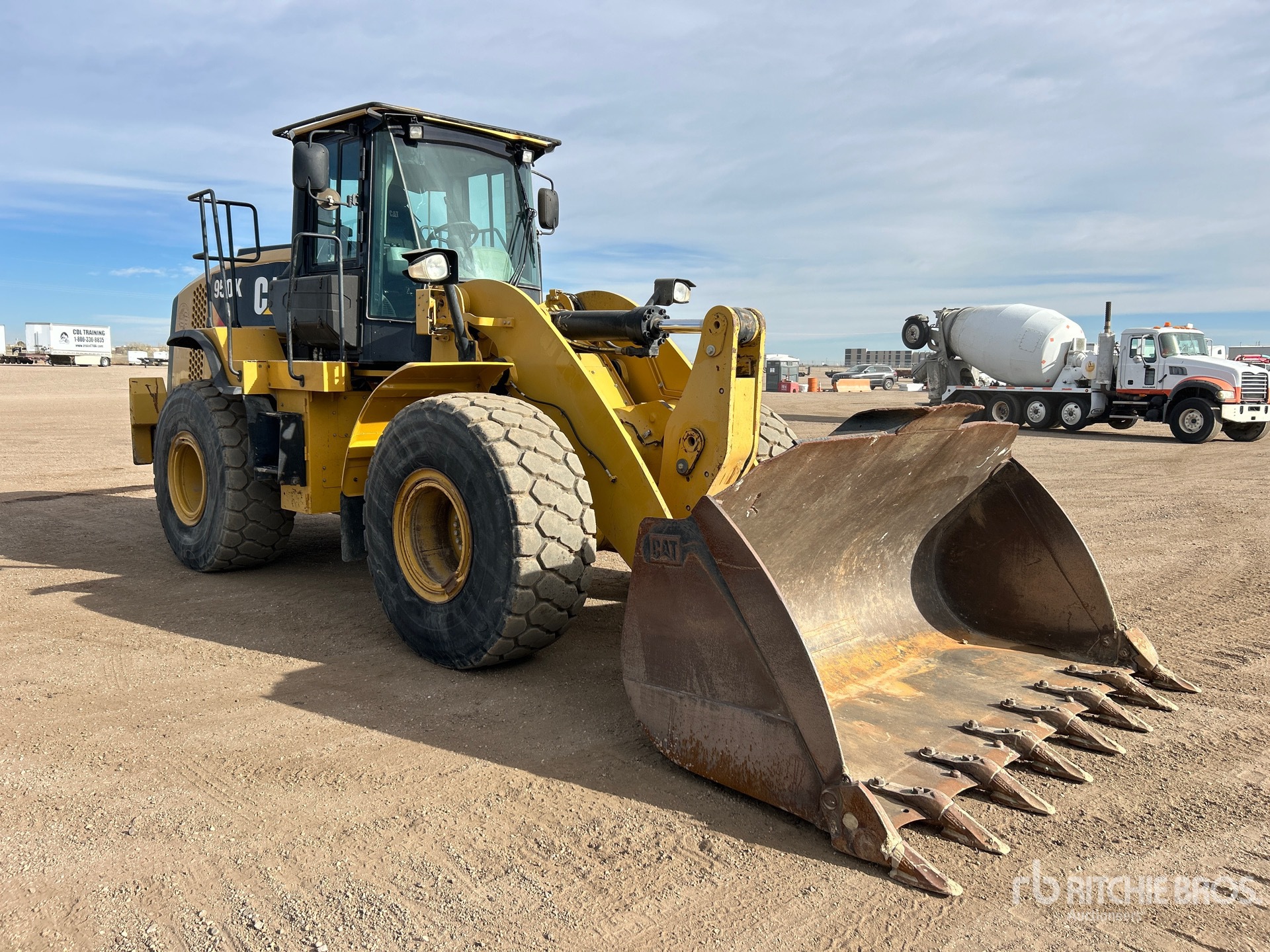 General Appearance with Foto, angolo anteriore destro