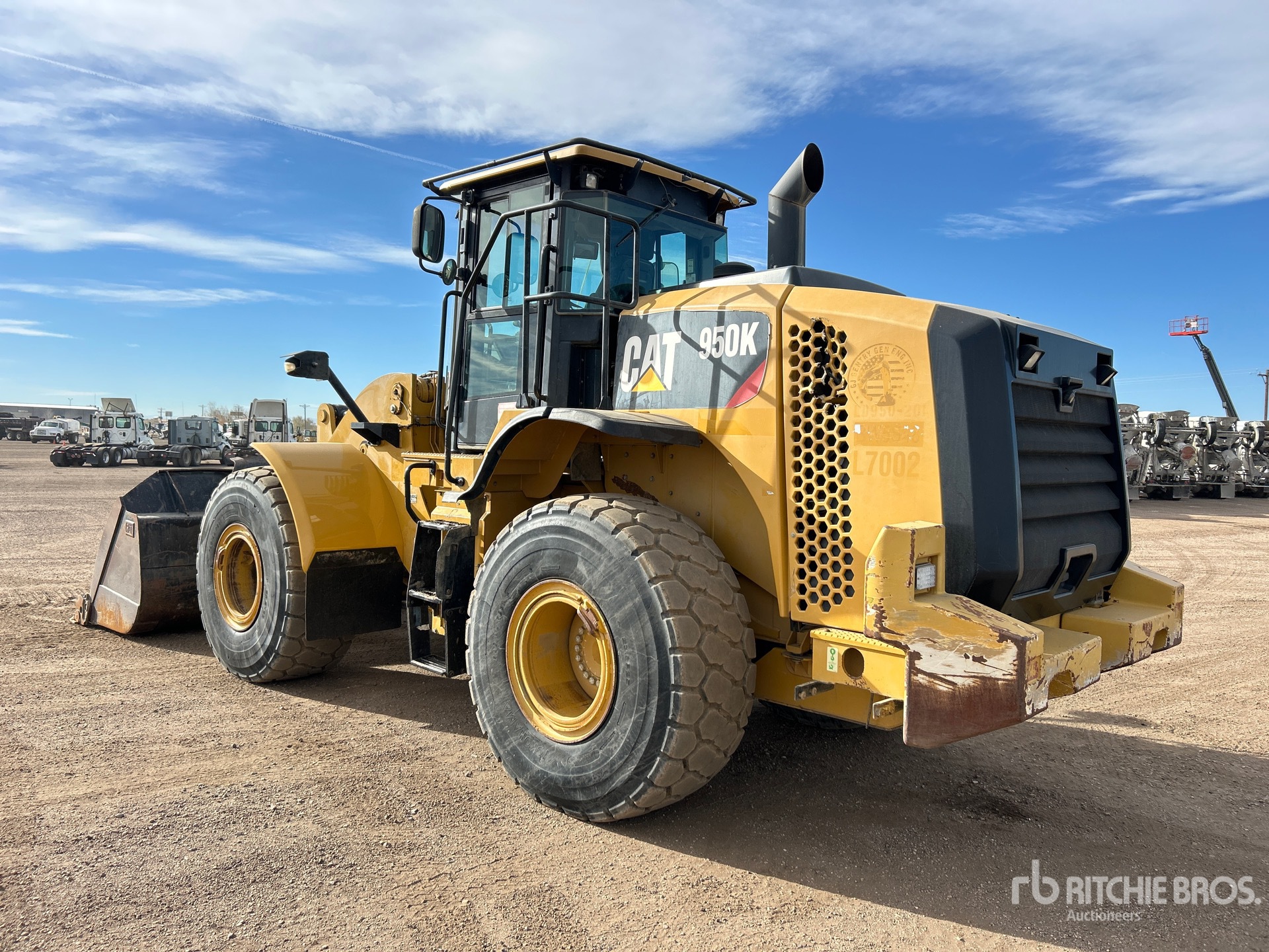 General Appearance with Foto, angolo posteriore sinistro