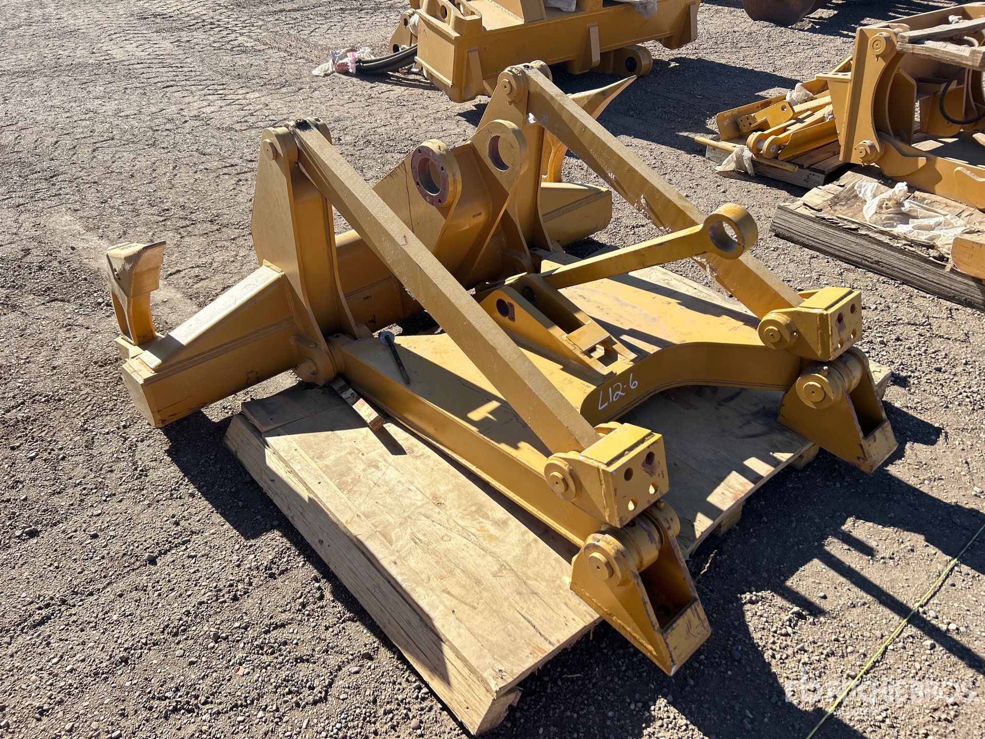 General Appearance with Imagen: esquina delantera derecha