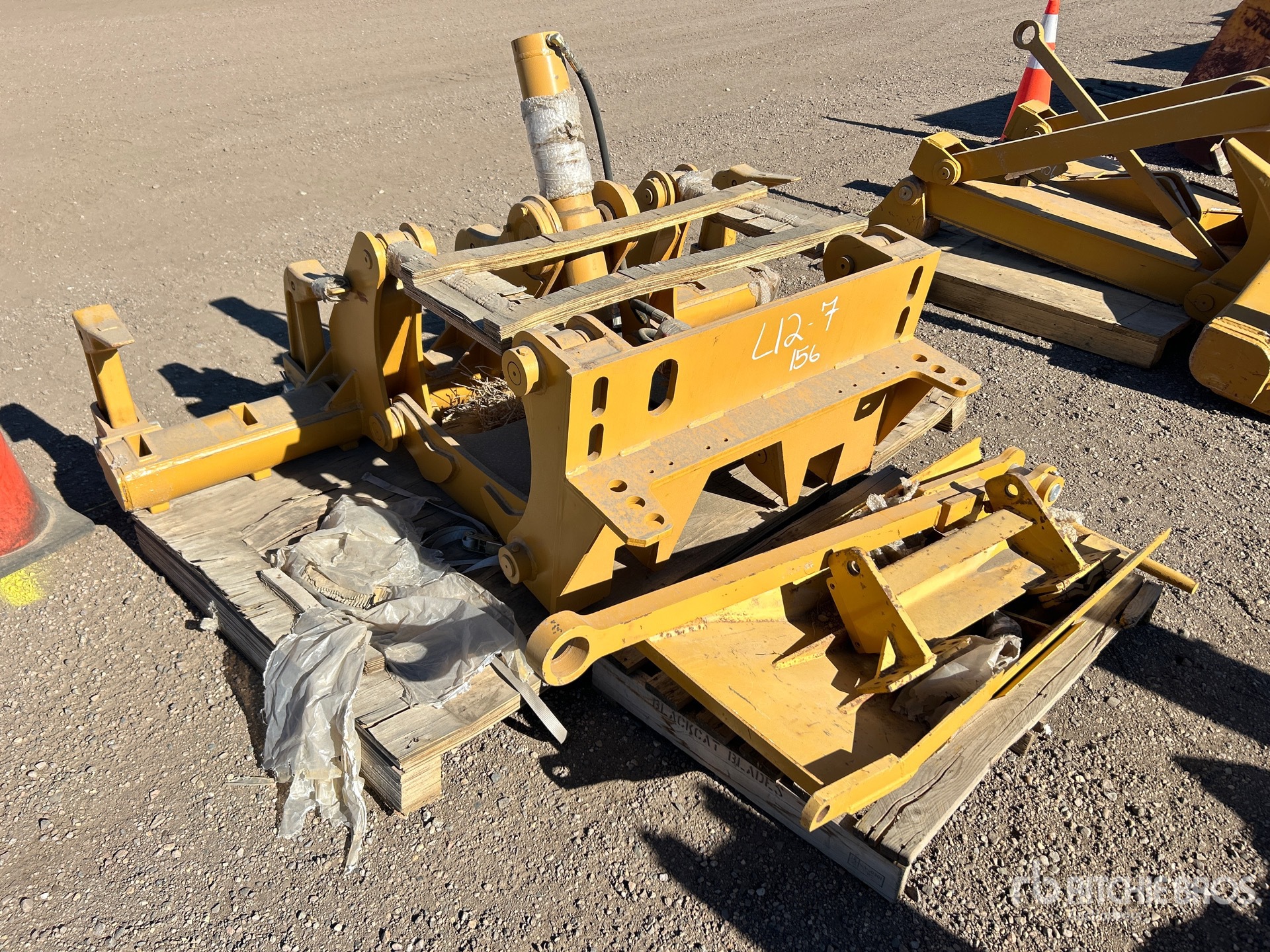 General Appearance with Zdjęcie, prawy górny róg