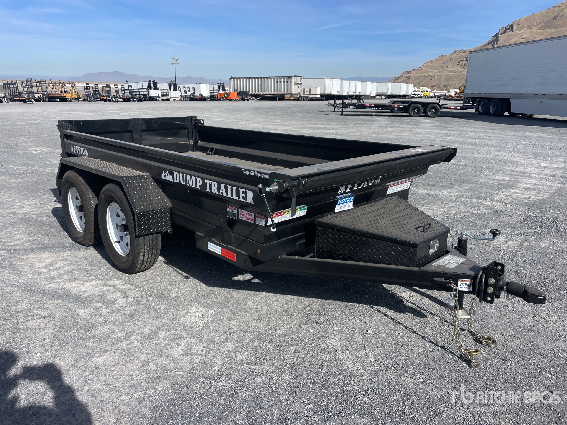 General Appearance with Bild, Ecke vorne rechts