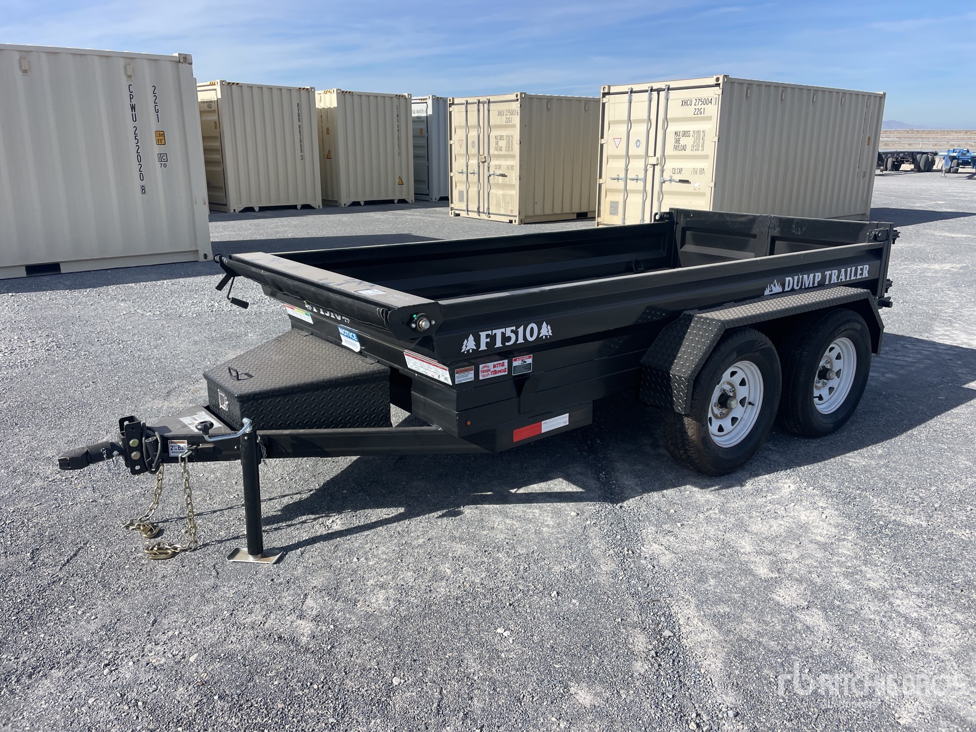 General Appearance with Bild, Ecke vorne links