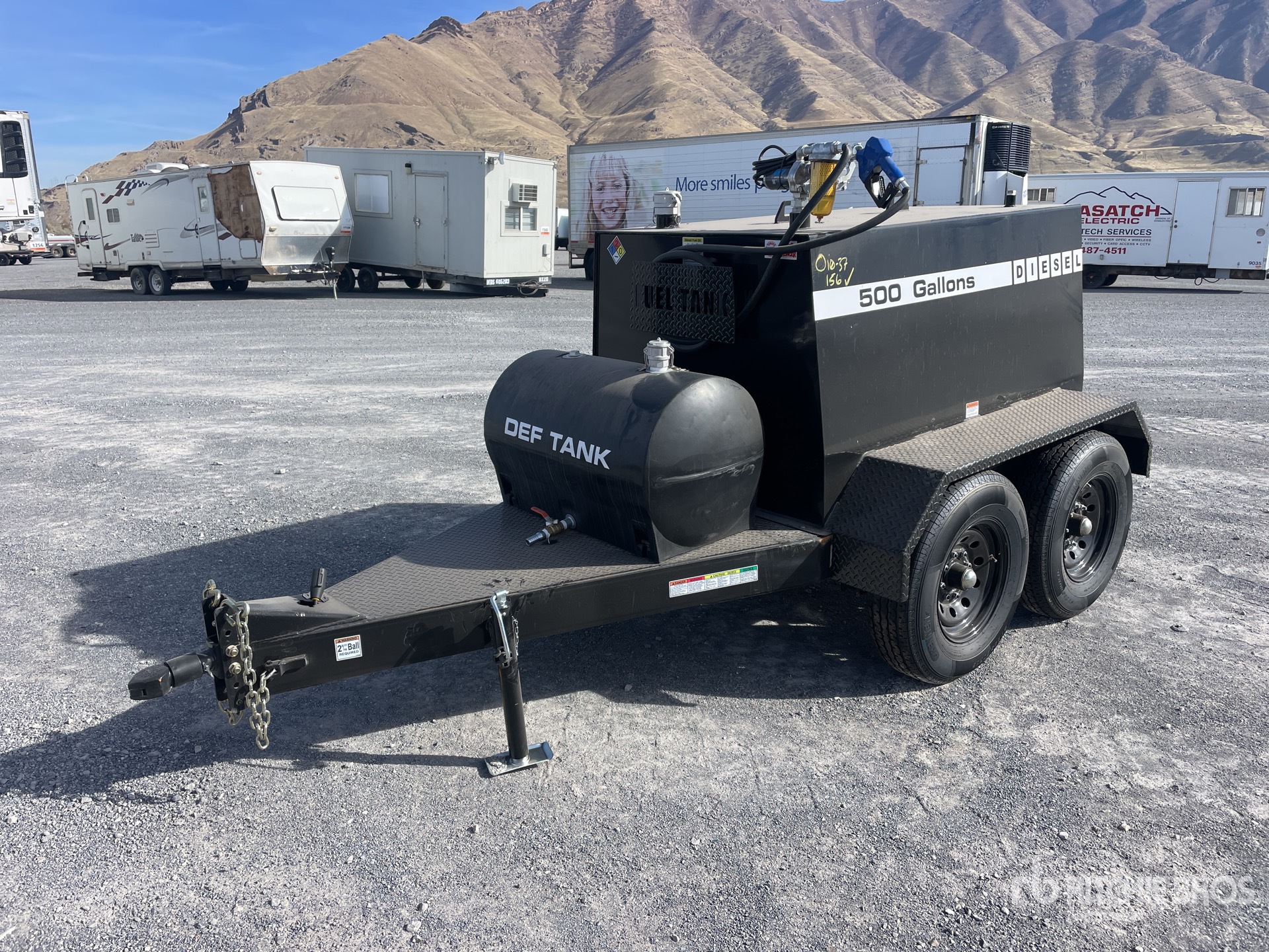 General Appearance with Bild, Ecke vorne links