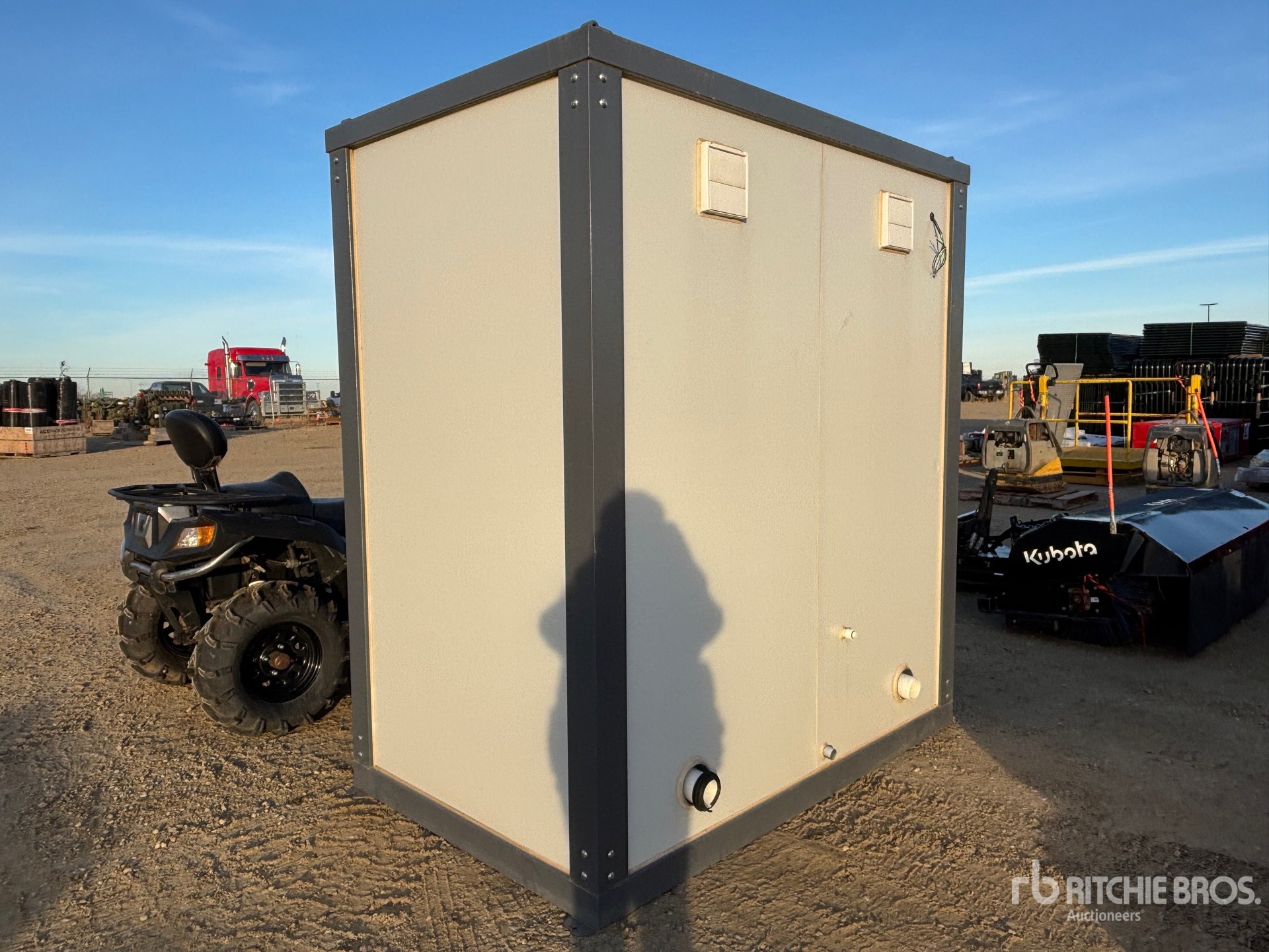 General Appearance with Picture, Left Rear Corner