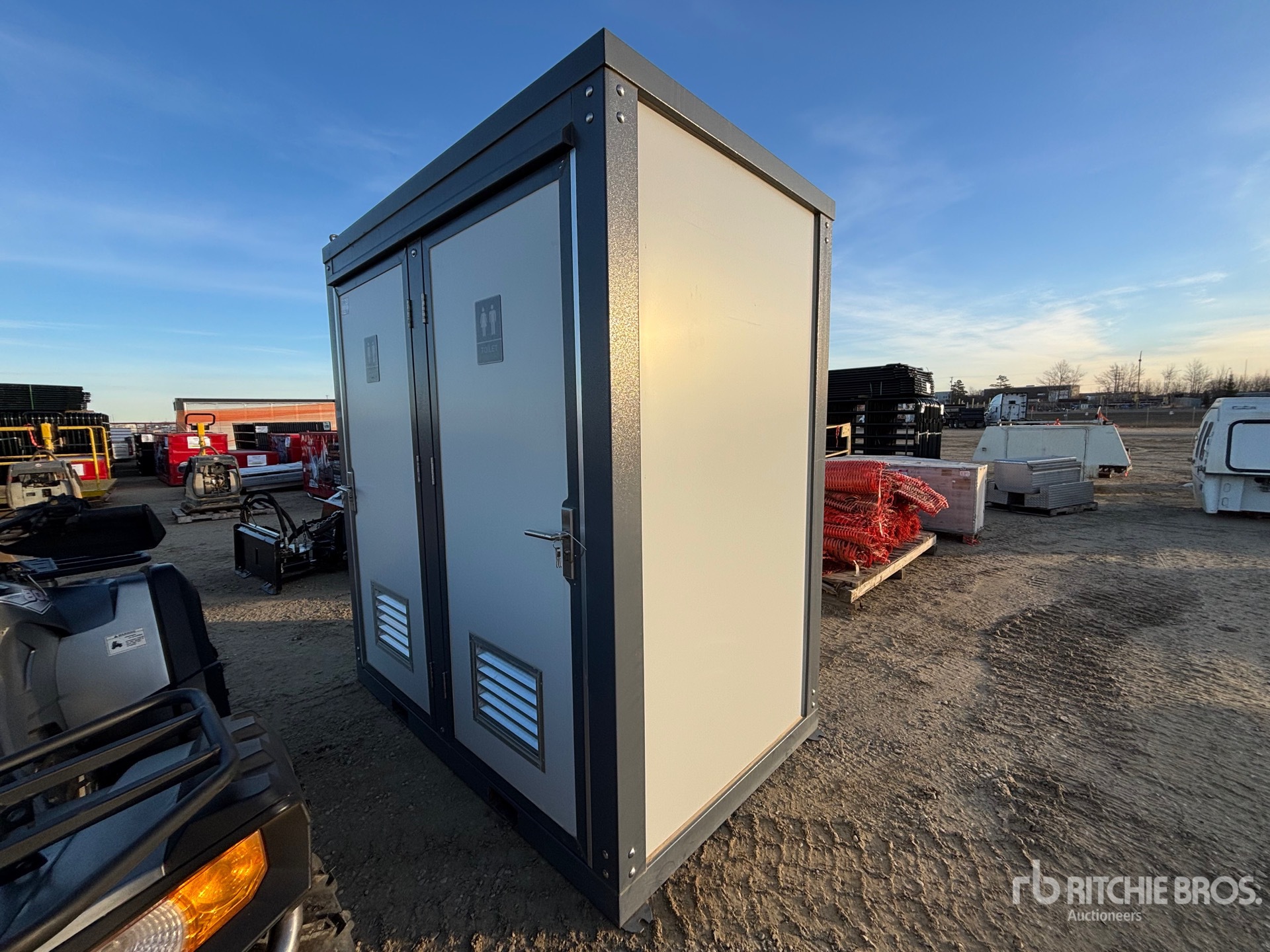 General Appearance with Picture, Left Front Corner