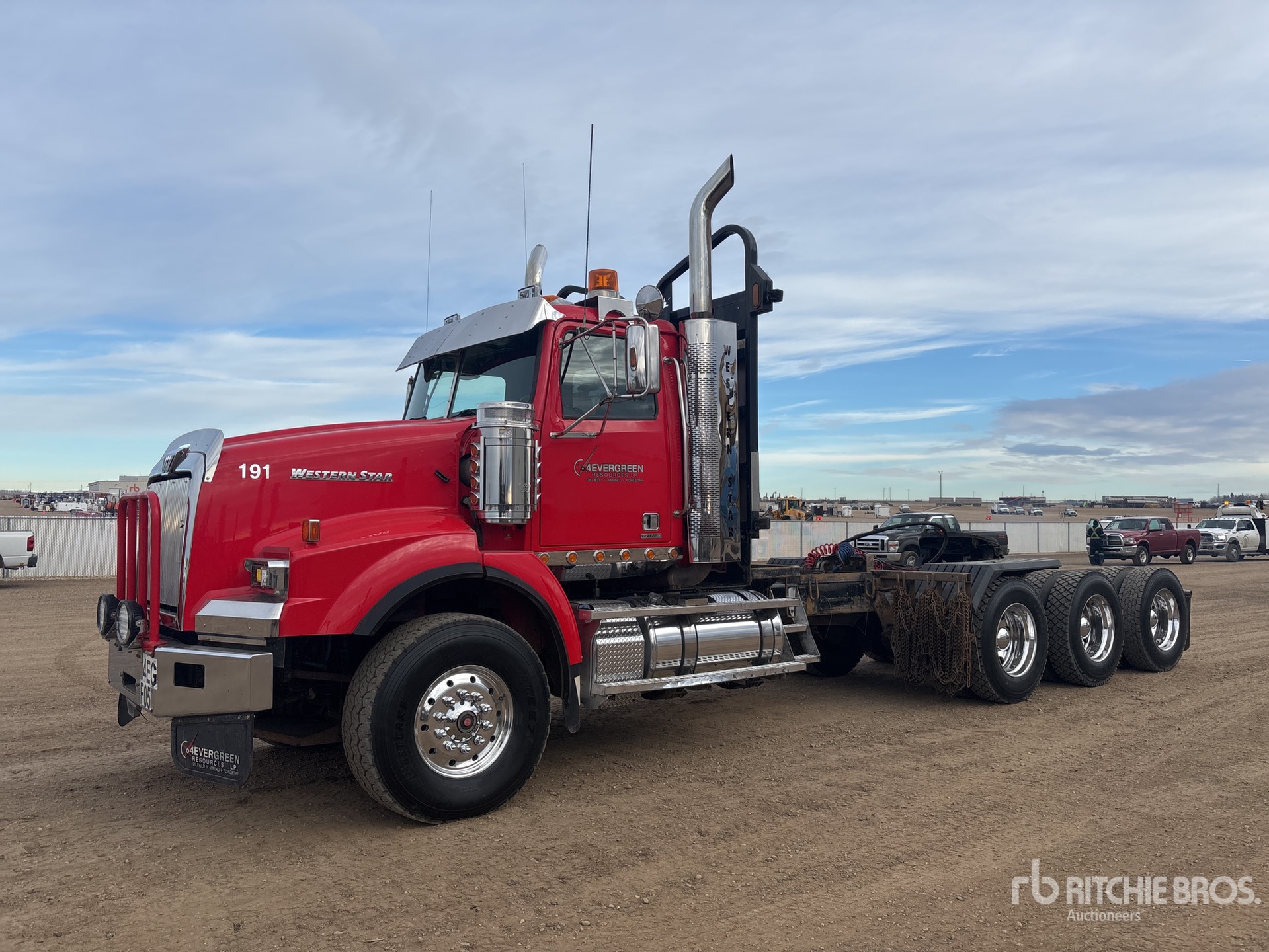 General Appearance with Picture, Left Front Corner