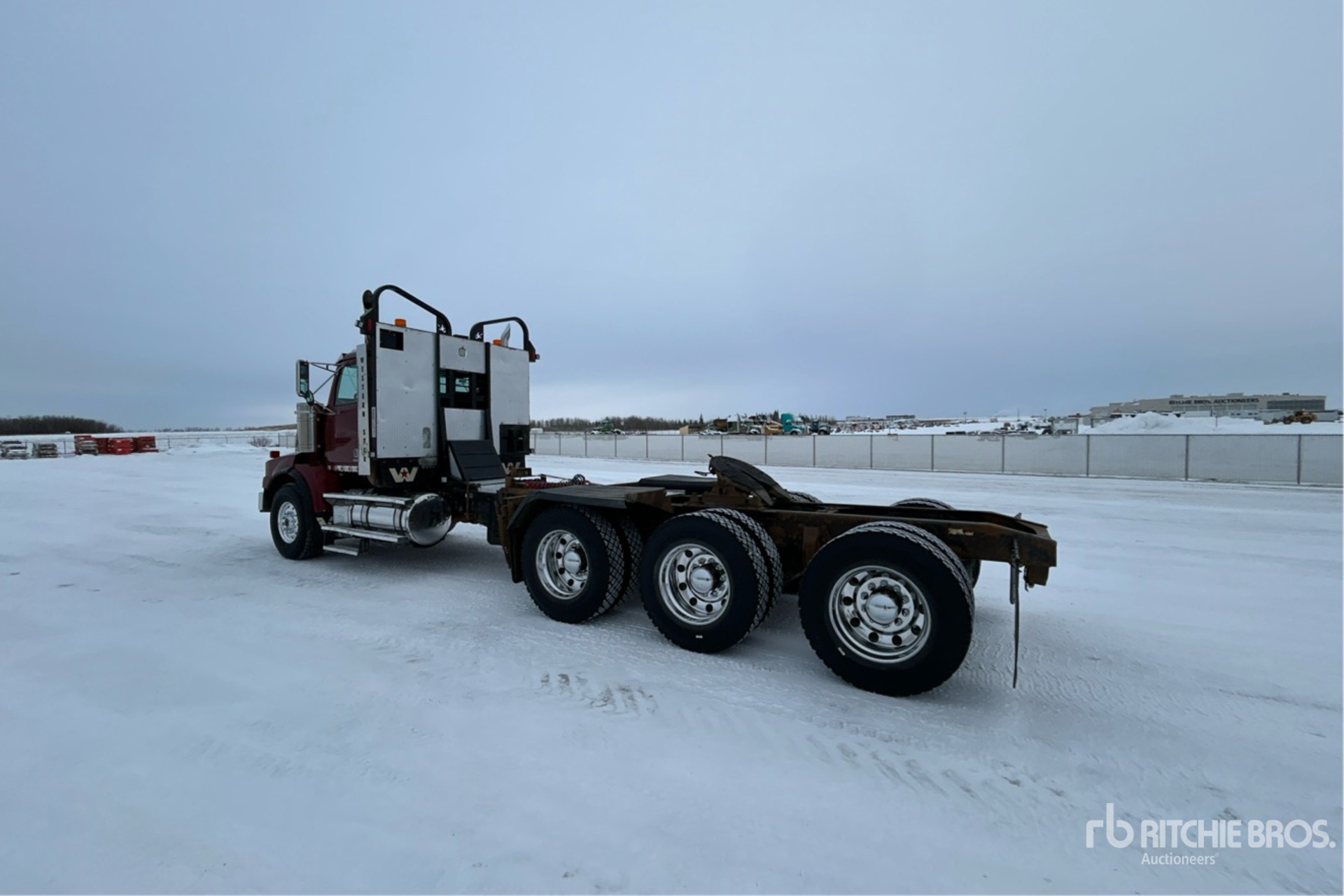 General Appearance with Imagen: esquina trasera izquierda