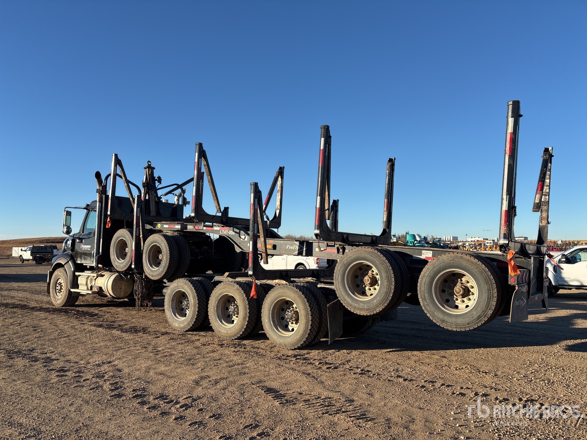 Aspect général with Image, coin arrière gauche