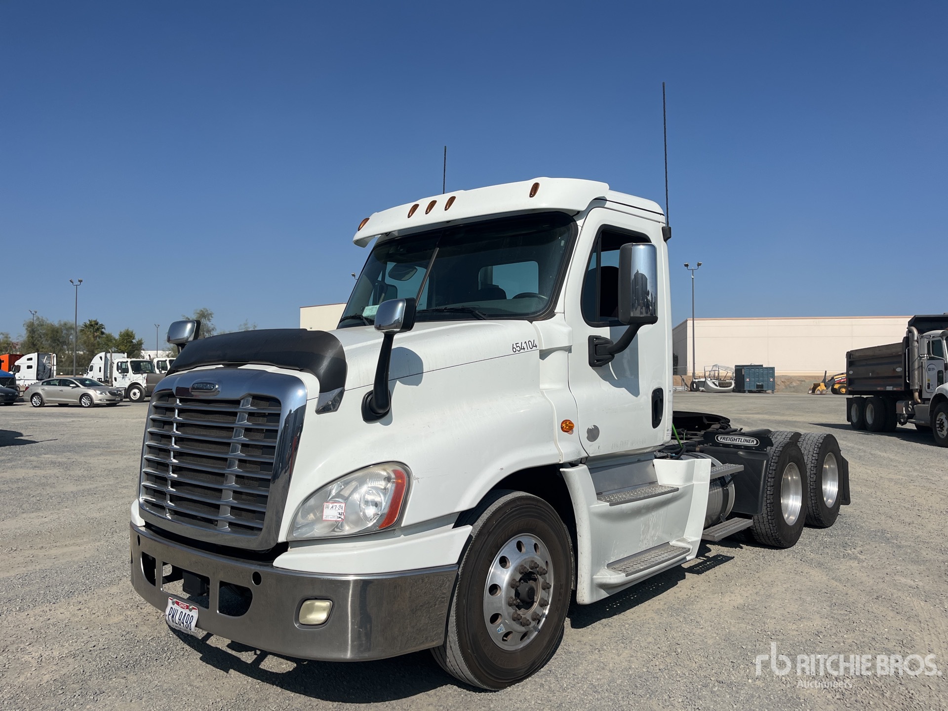 General Appearance with Featured Photo