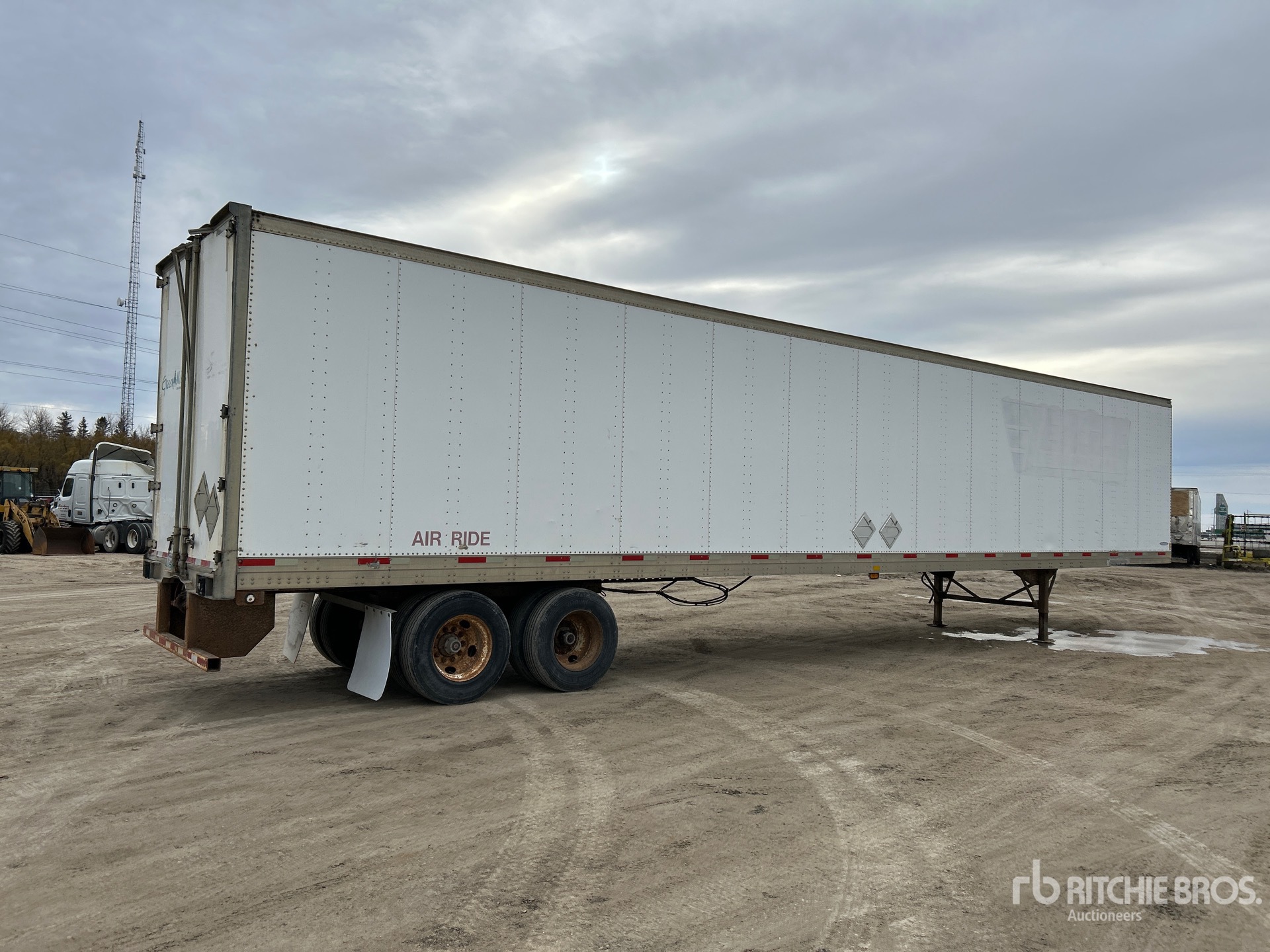 General Appearance with Bild, Ecke hinten rechts