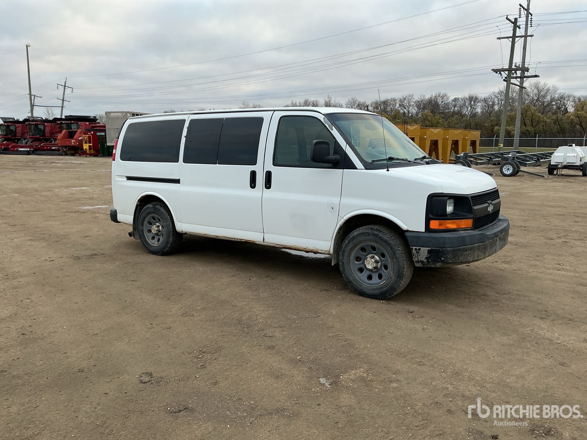 General Appearance with Picture, Right Front Corner