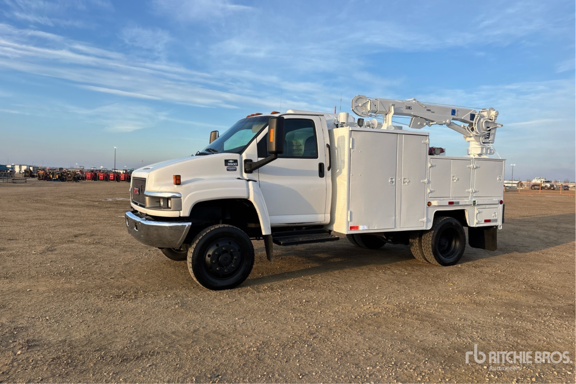 General Appearance with Picture, Left Front Corner