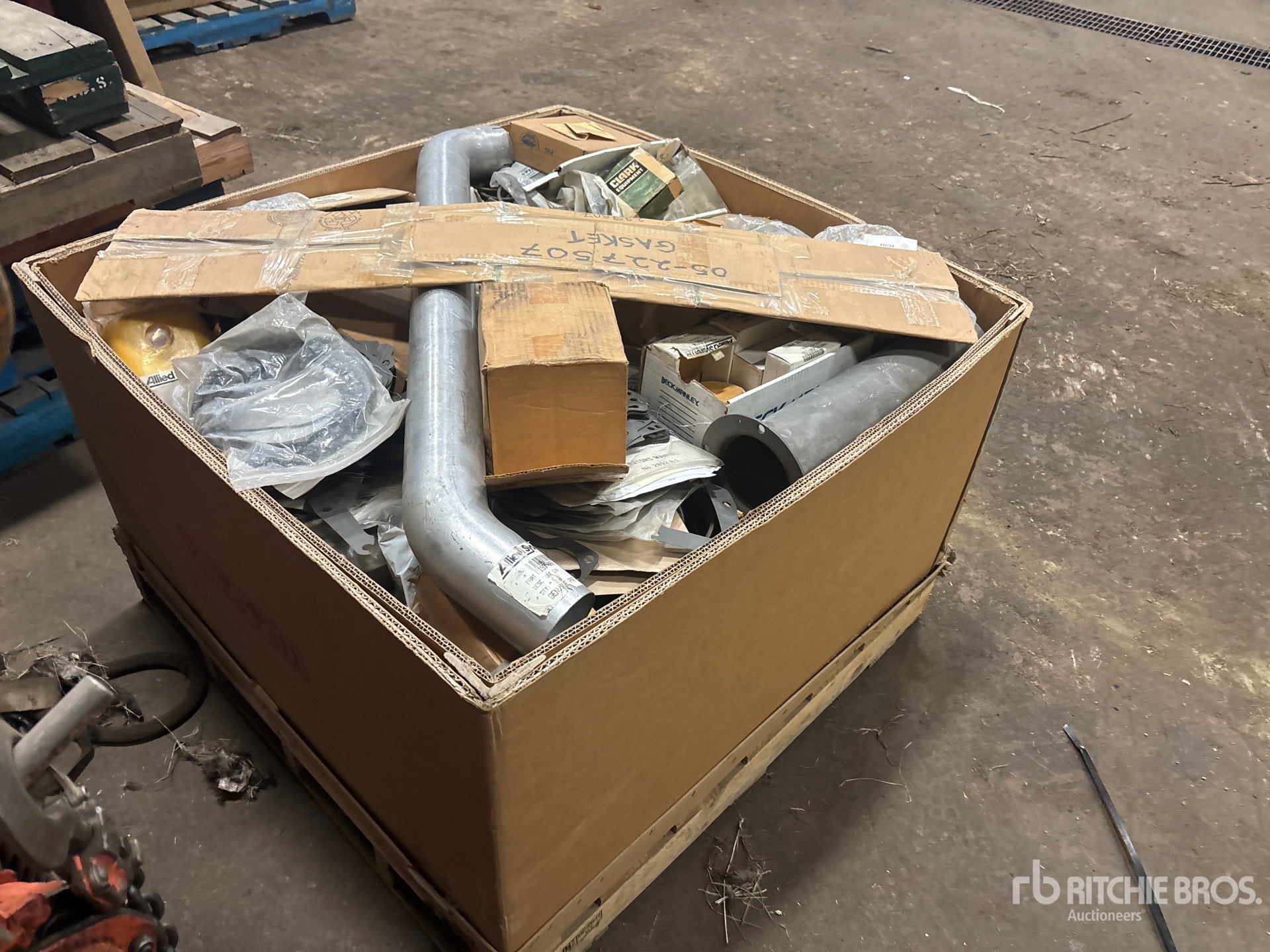 General Appearance with Foto, angolo anteriore sinistro