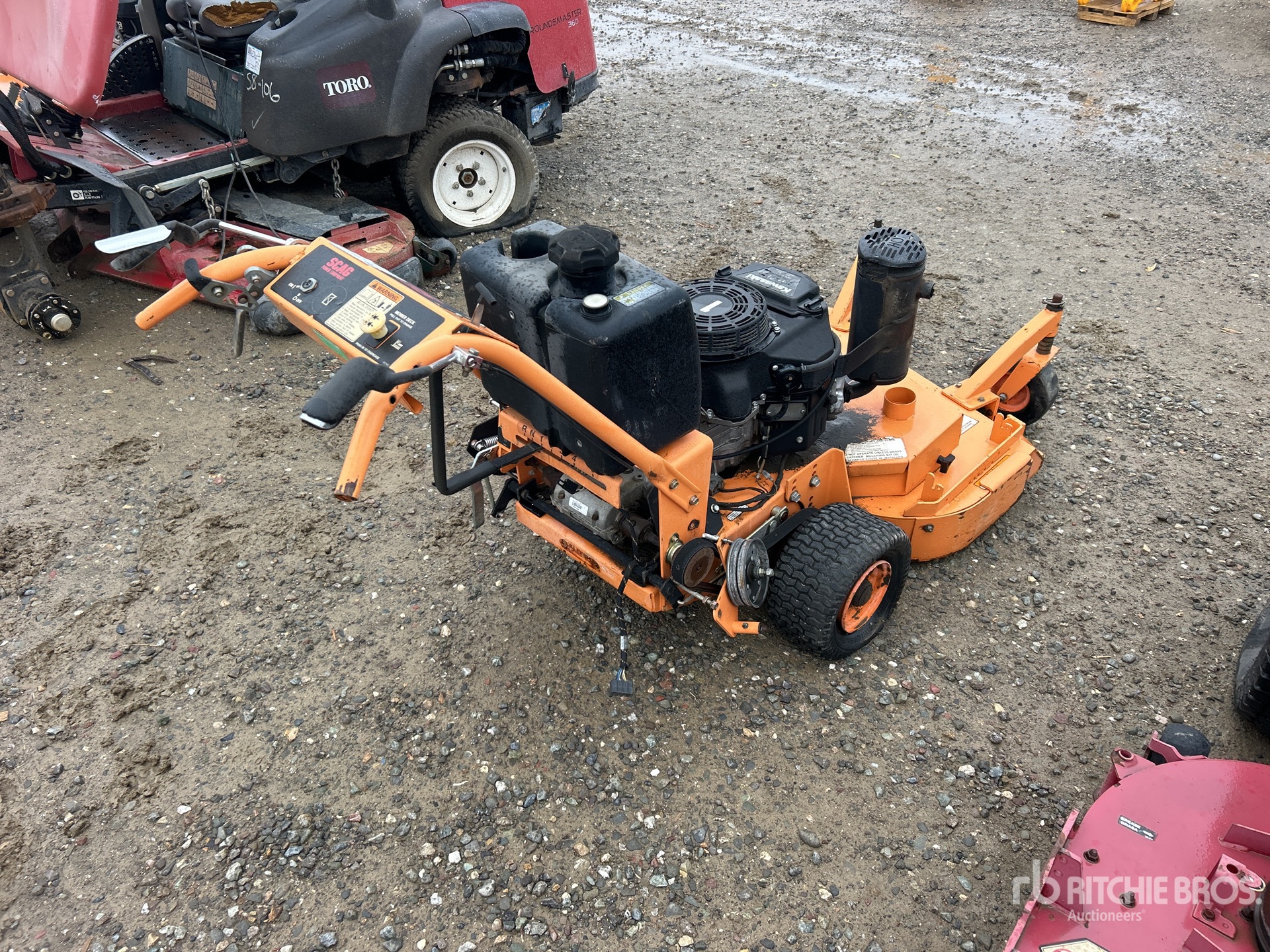 General Appearance with Bild, Ecke hinten rechts