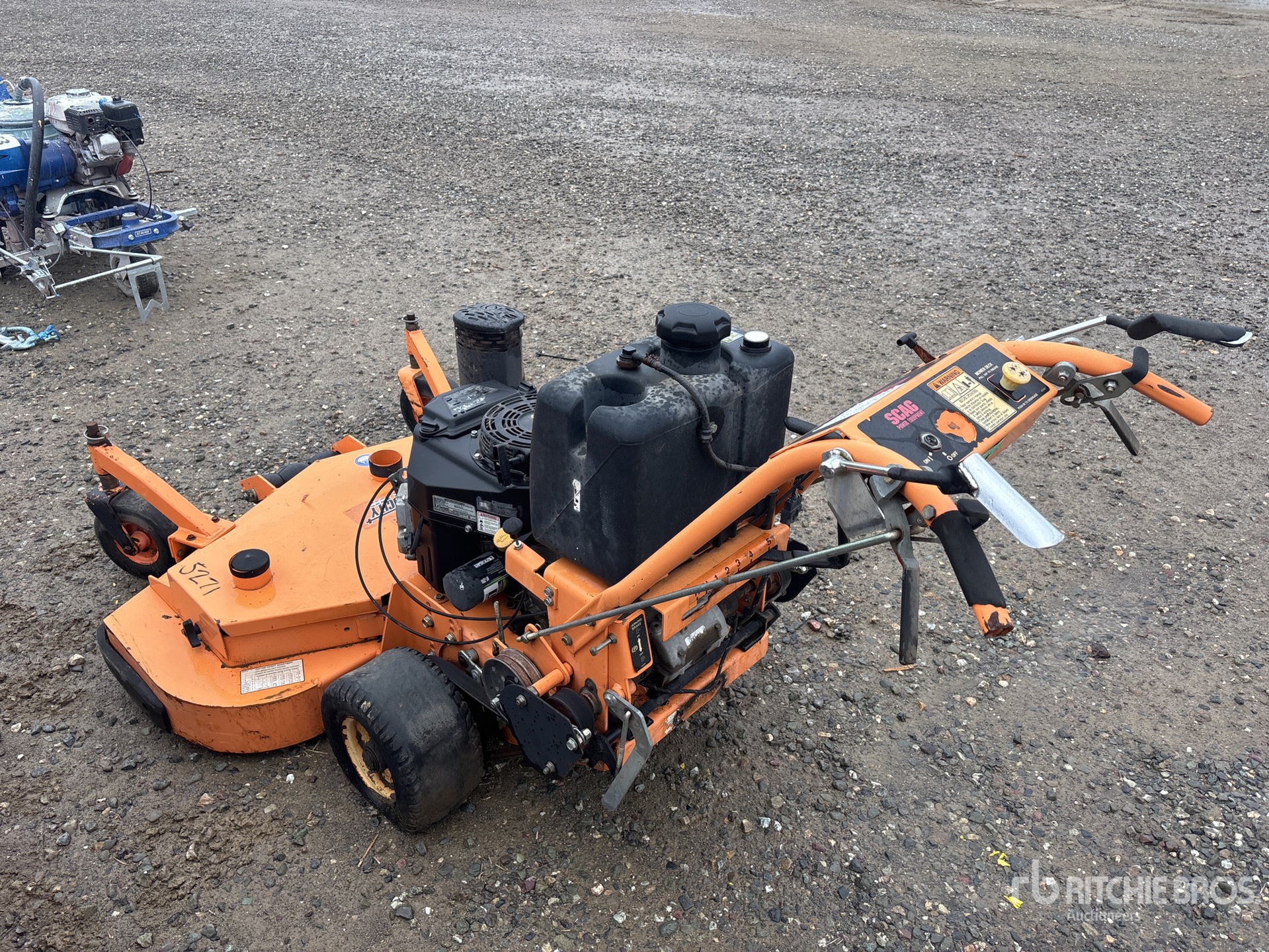 General Appearance with Bild, Ecke hinten links