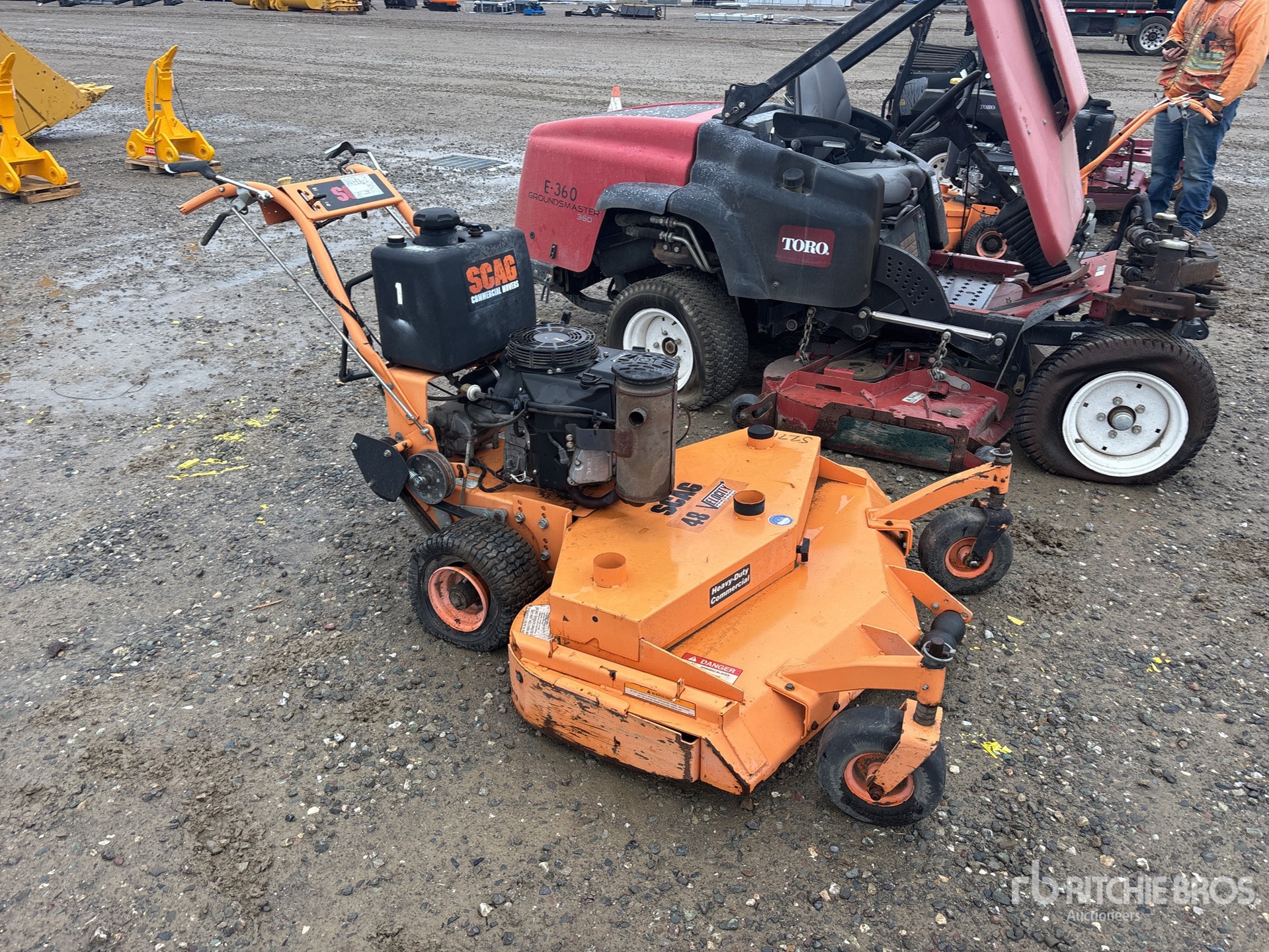 General Appearance with Bild, Ecke vorne rechts