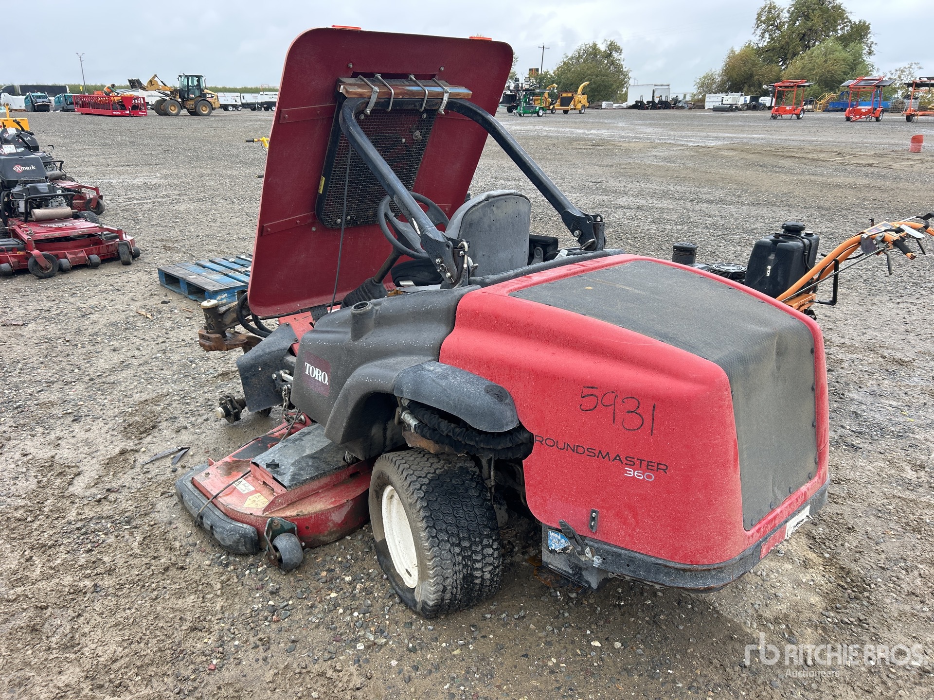 General Appearance with Bild, Ecke hinten links