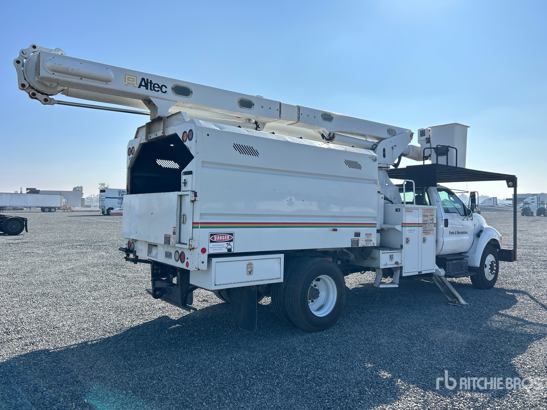 General Appearance with Bild, Ecke hinten rechts