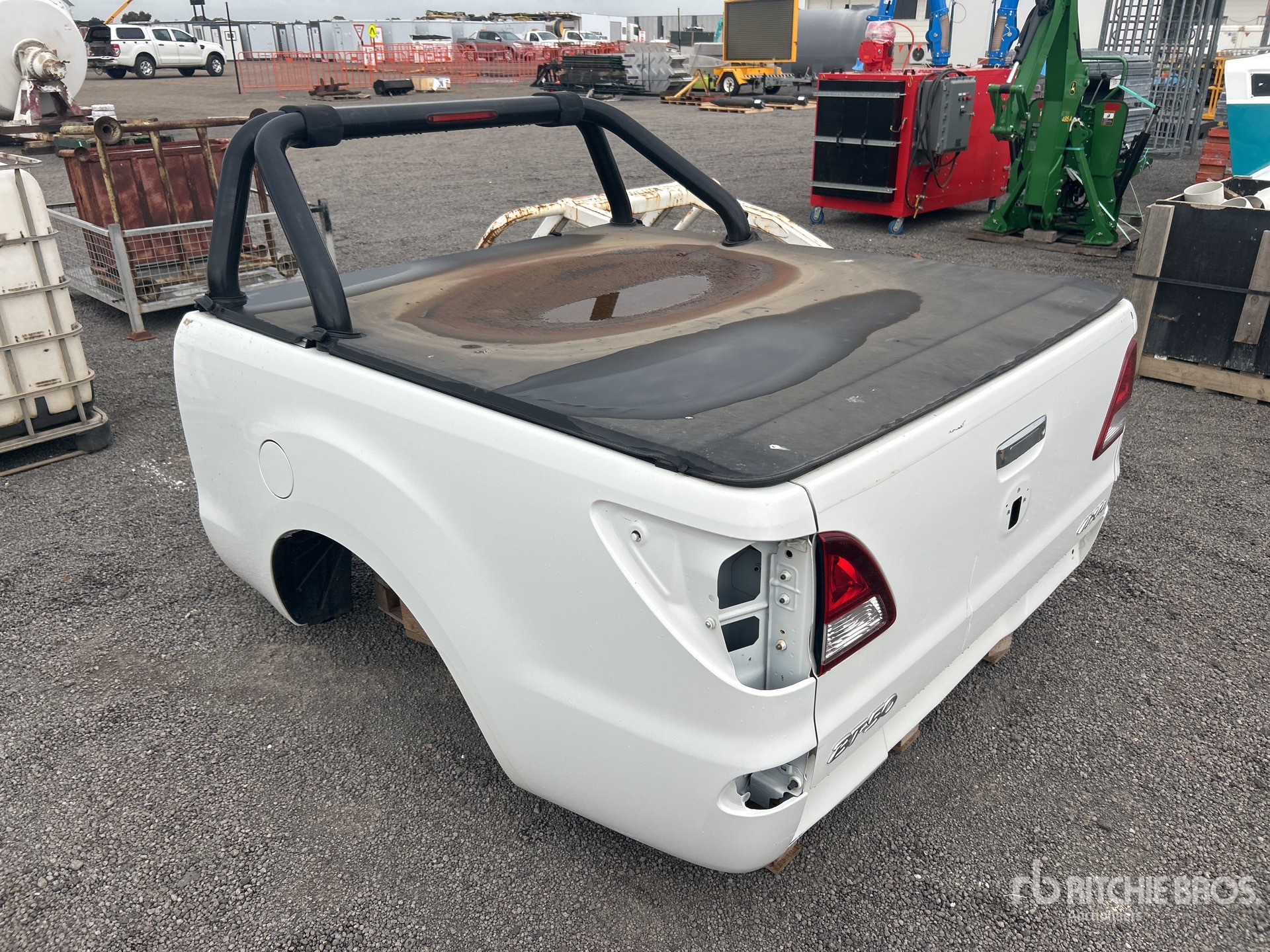 General Appearance with Picture, Right Rear Corner