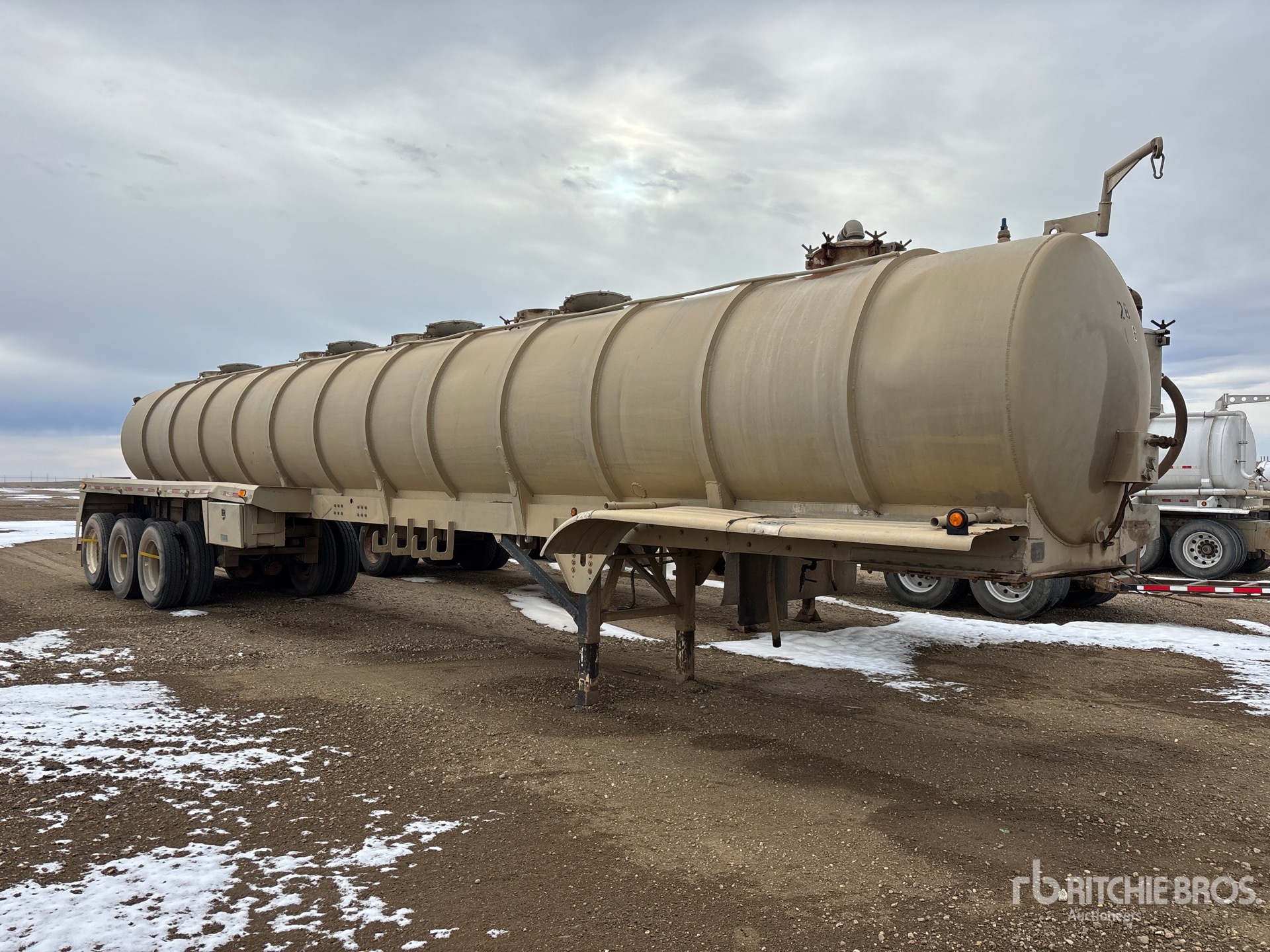 General Appearance with Imagen: esquina delantera derecha