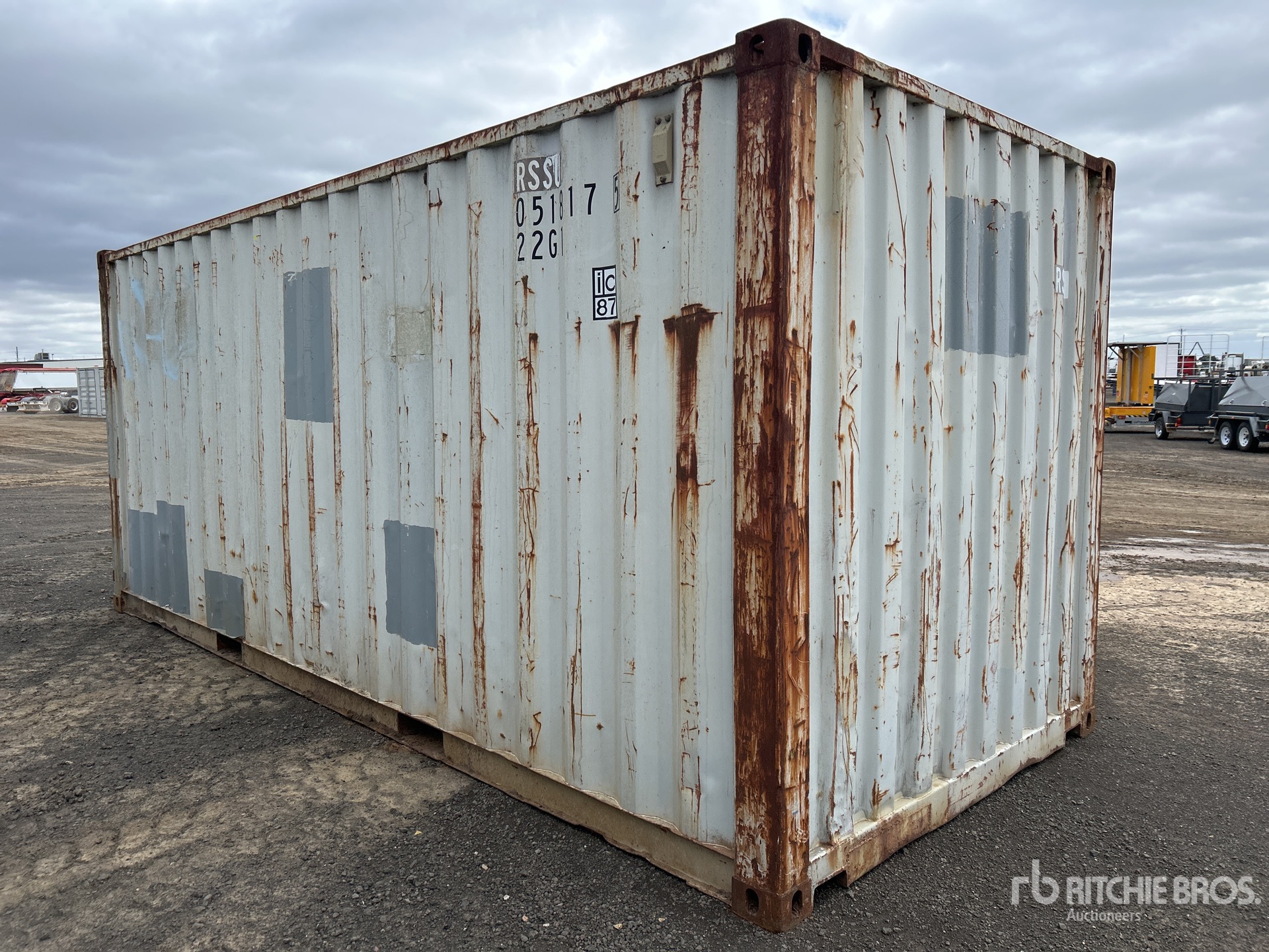 General Appearance with Picture, Left Rear Corner