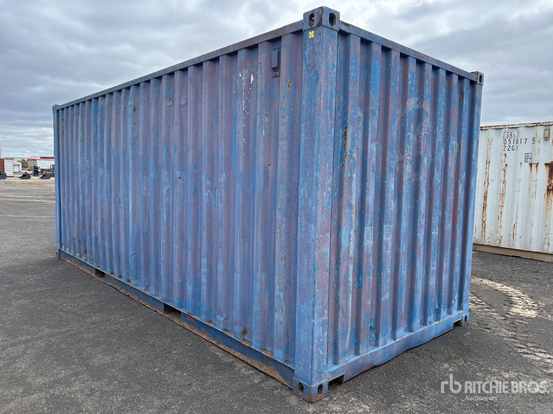 General Appearance with Picture, Left Rear Corner