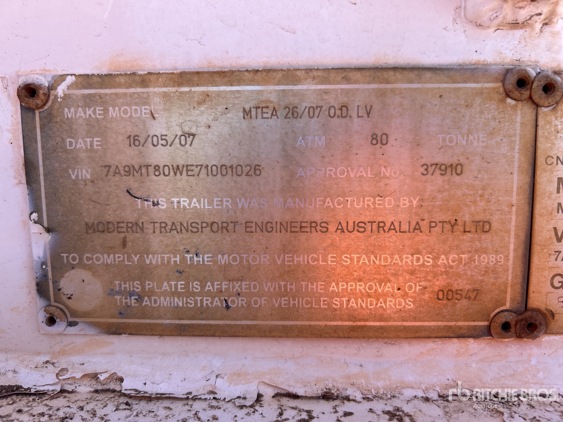 General Appearance with Numero seriale/numero d’identificazione del veicolo (VIN)