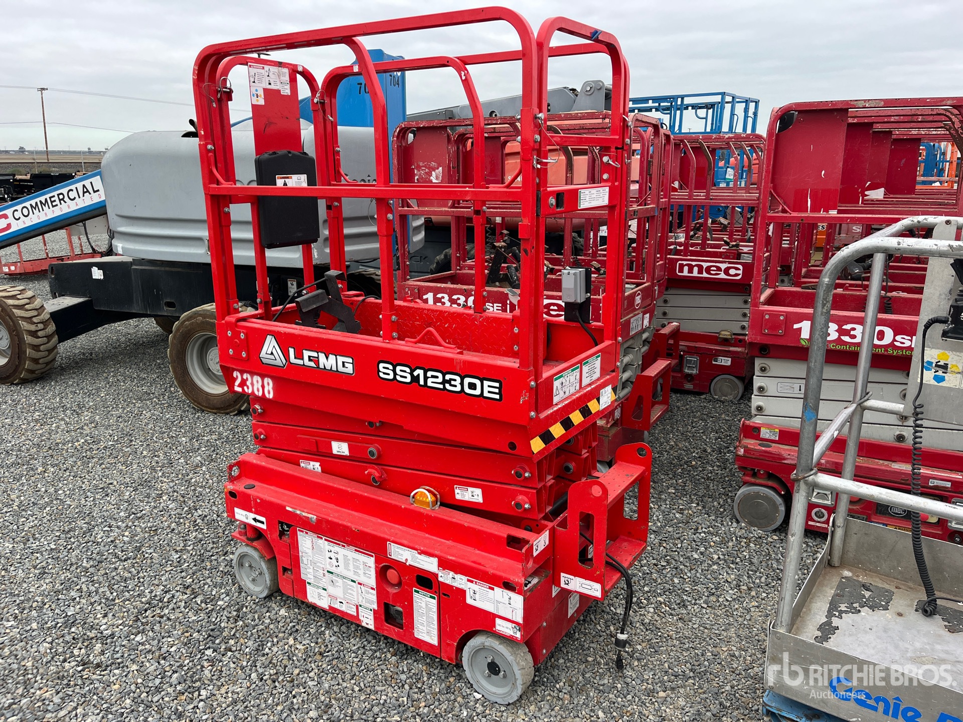 General Appearance with Bild, Ecke hinten links