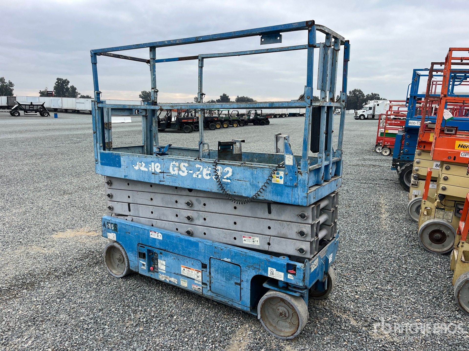 Aspect général with Image, coin avant gauche