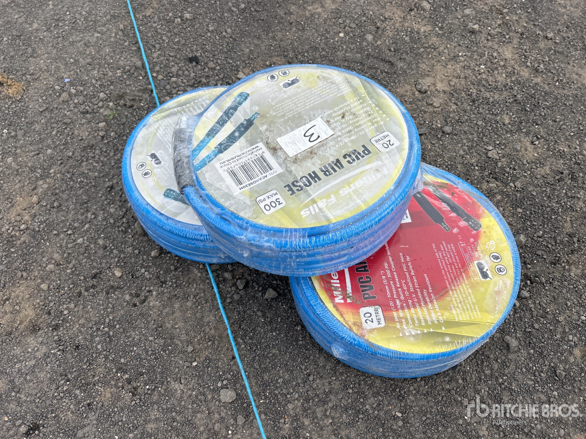 General Appearance with Foto, angolo anteriore sinistro