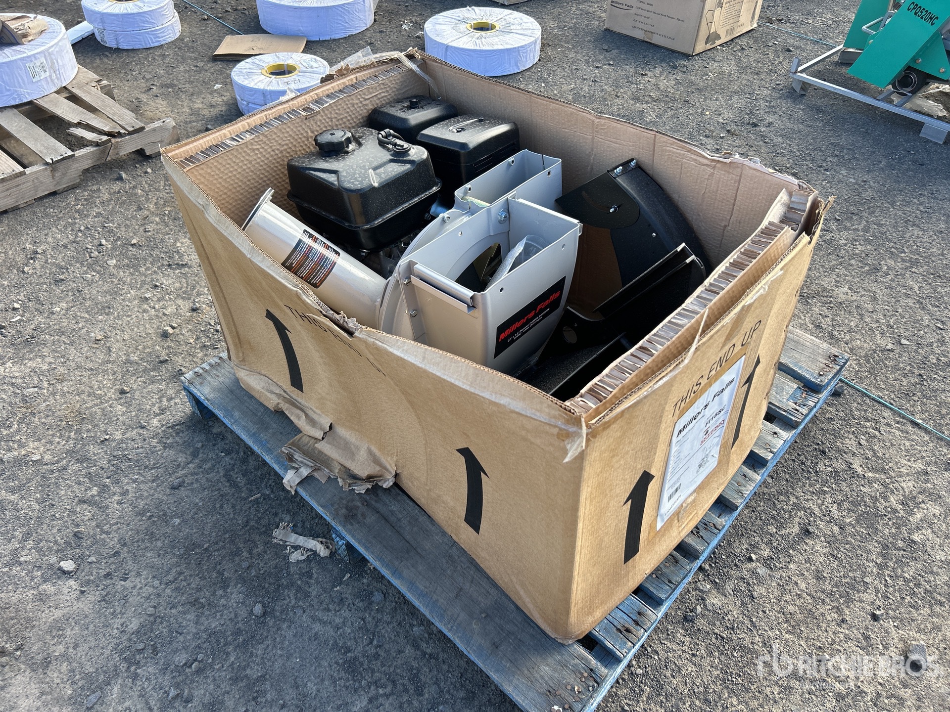 General Appearance with Foto, angolo anteriore sinistro