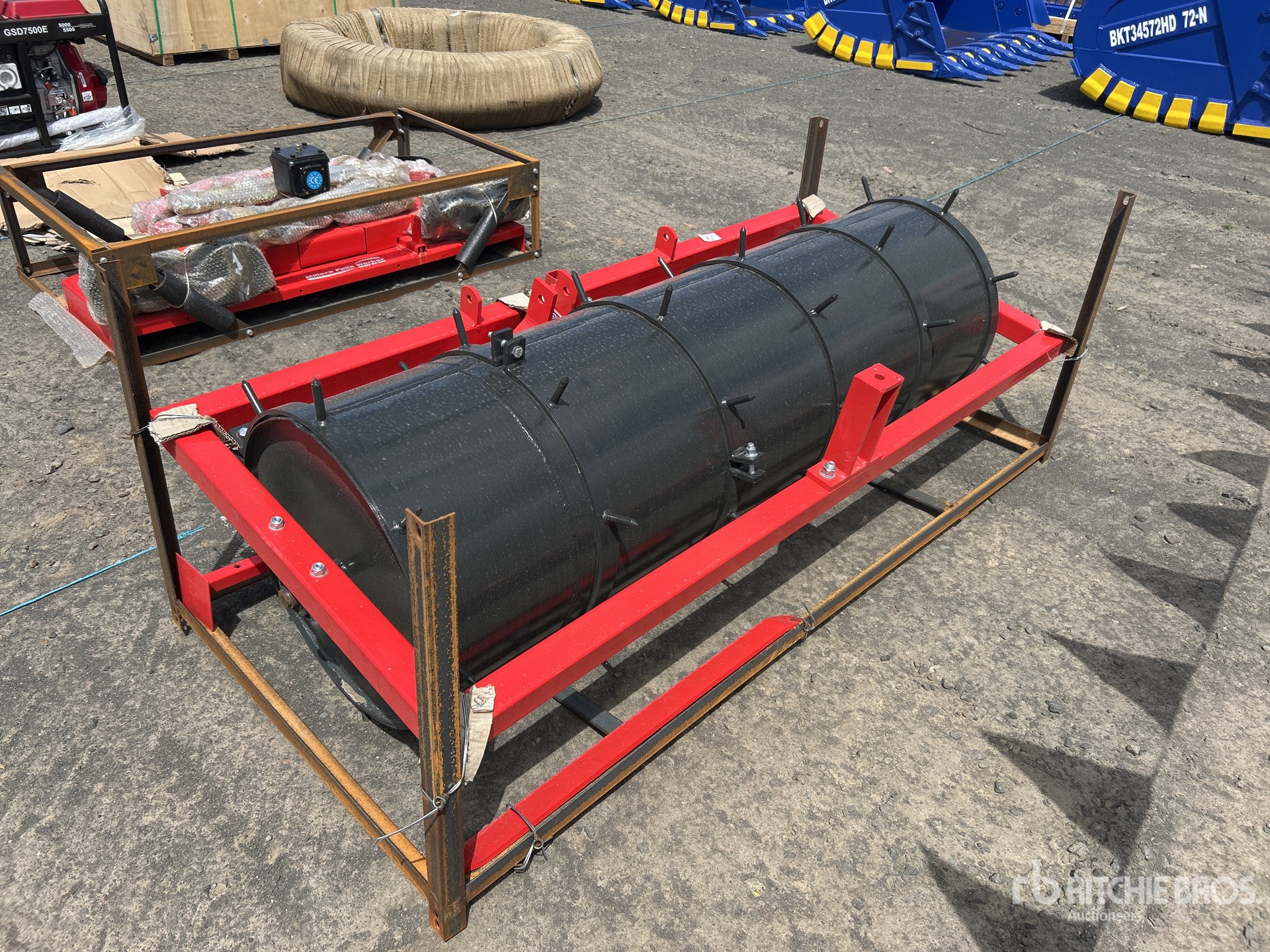 General Appearance with Bild, Ecke vorne rechts