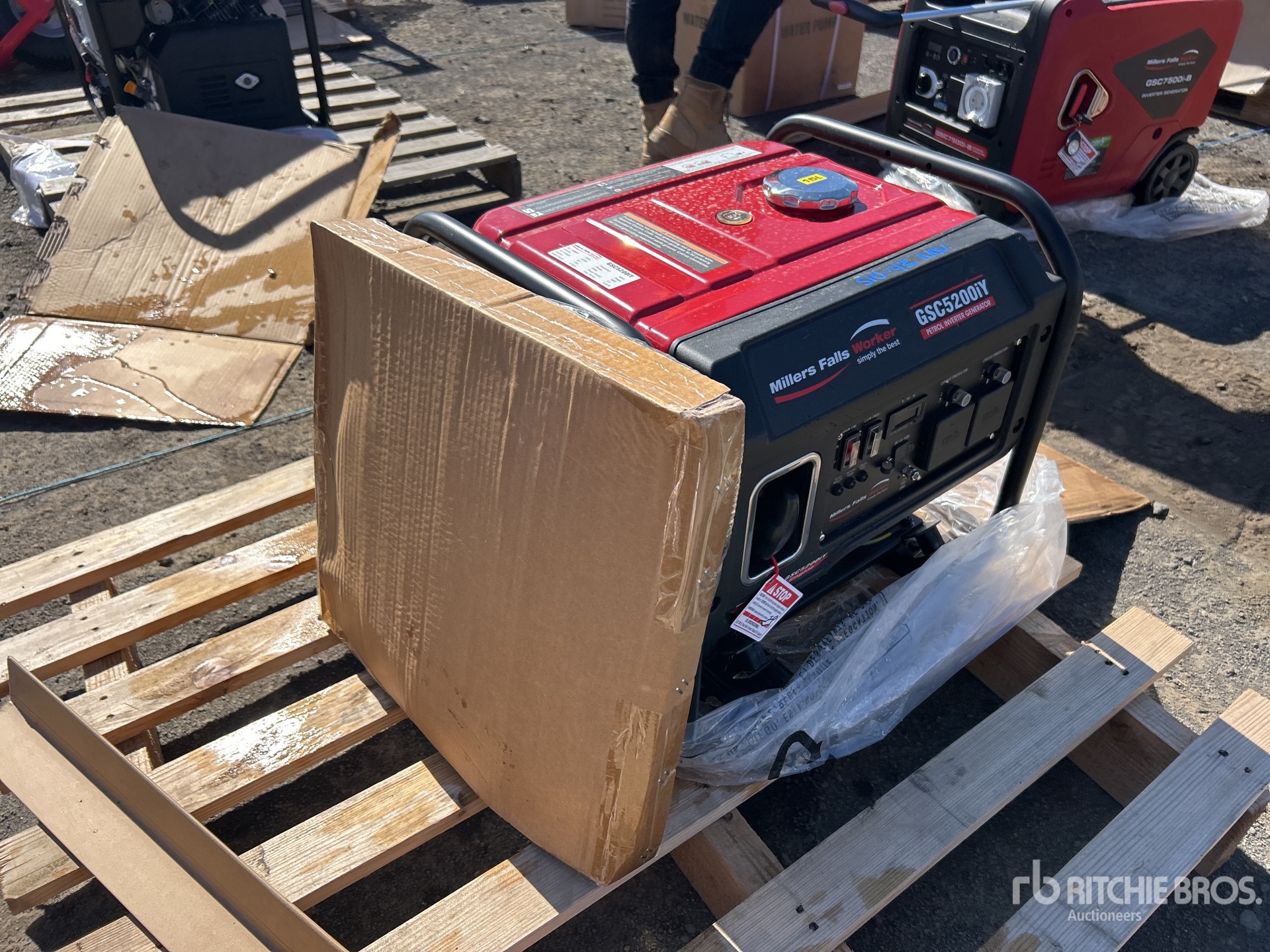 General Appearance with Picture, Right Front Corner