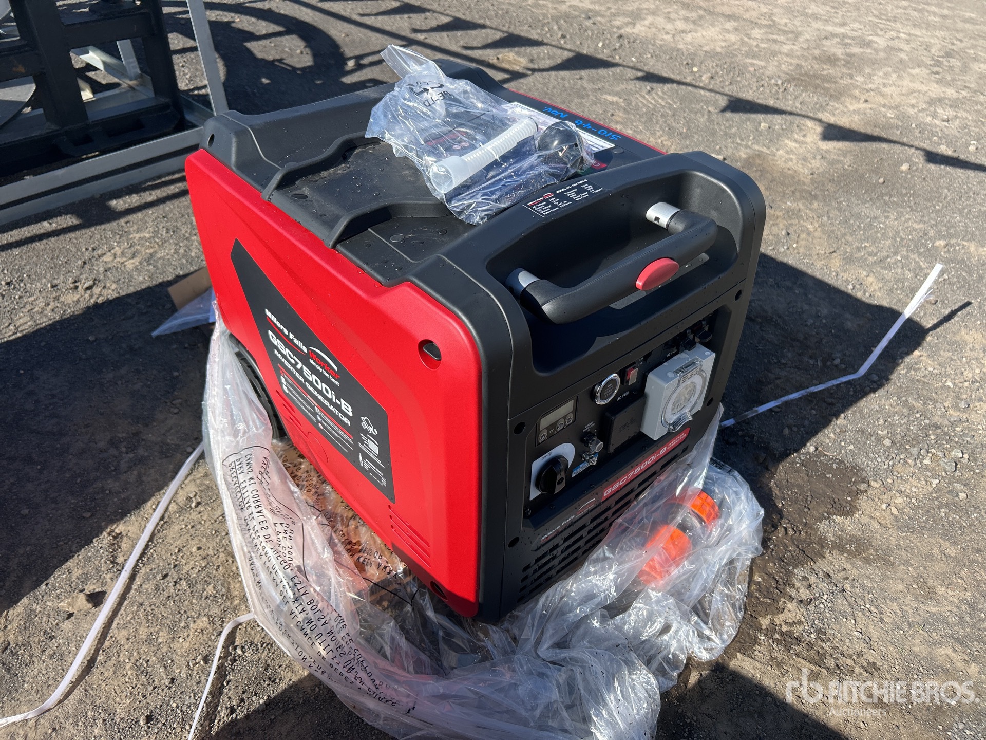 General Appearance with Picture, Right Front Corner