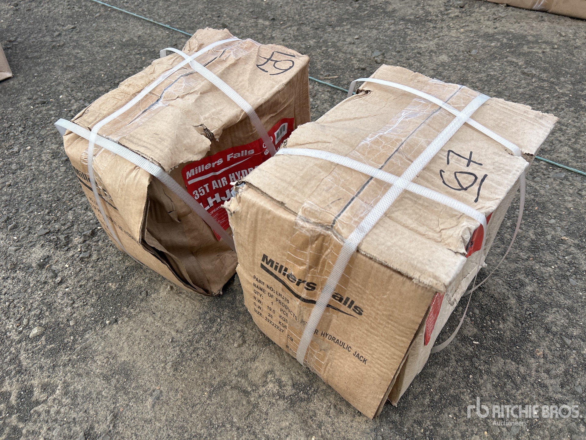 General Appearance with Foto, angolo anteriore sinistro