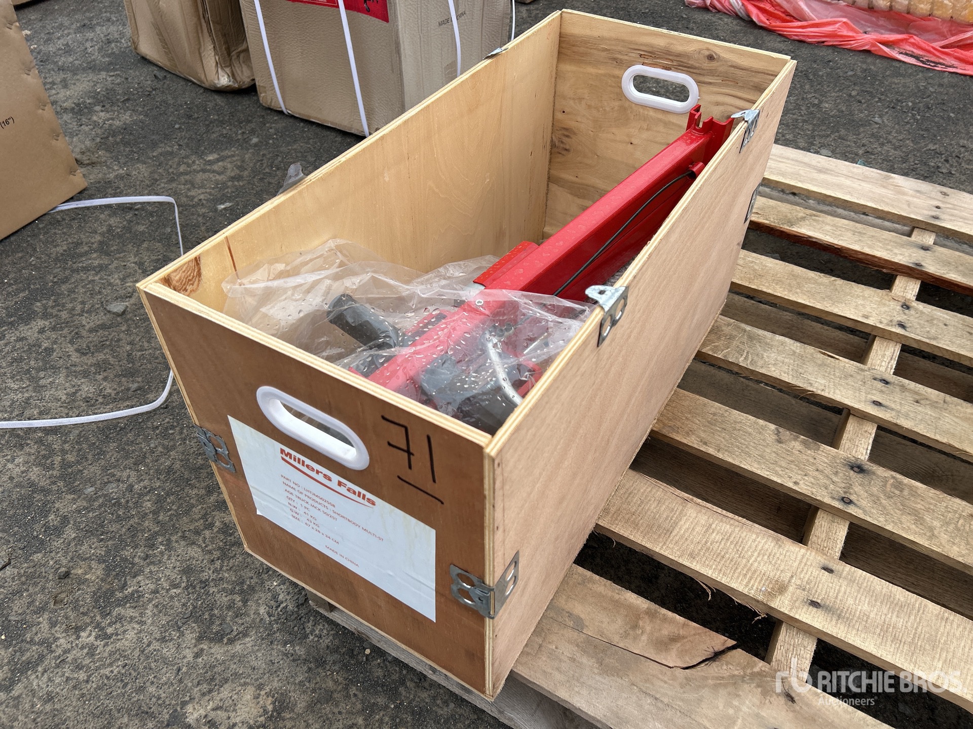 General Appearance with Foto, angolo anteriore sinistro