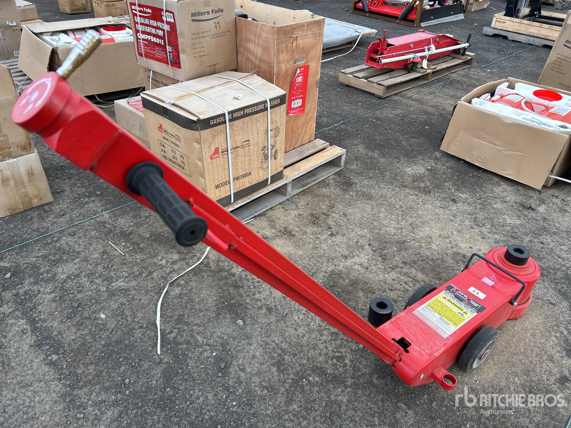 General Appearance with Foto, angolo anteriore sinistro