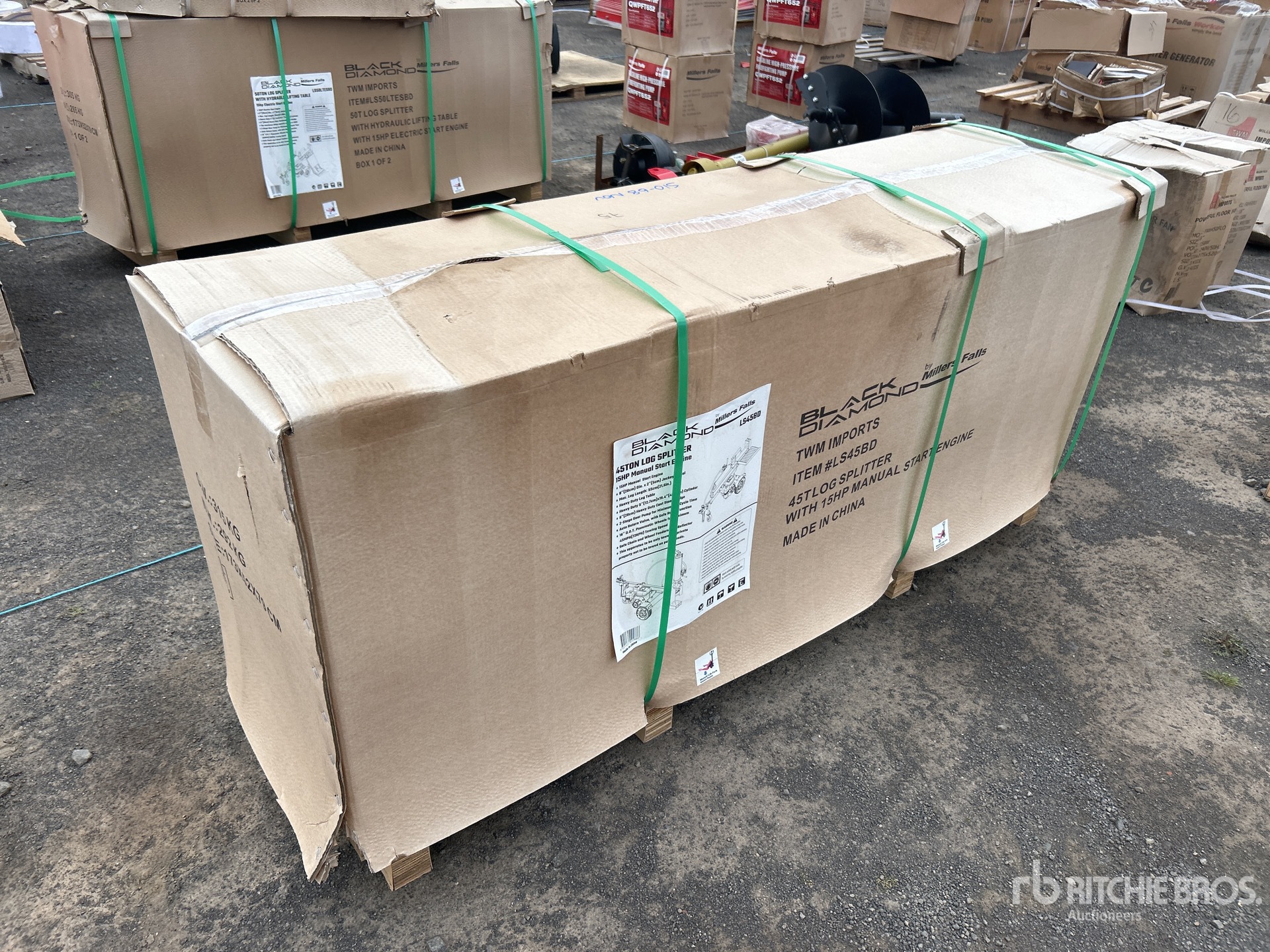 General Appearance with Foto, angolo posteriore sinistro