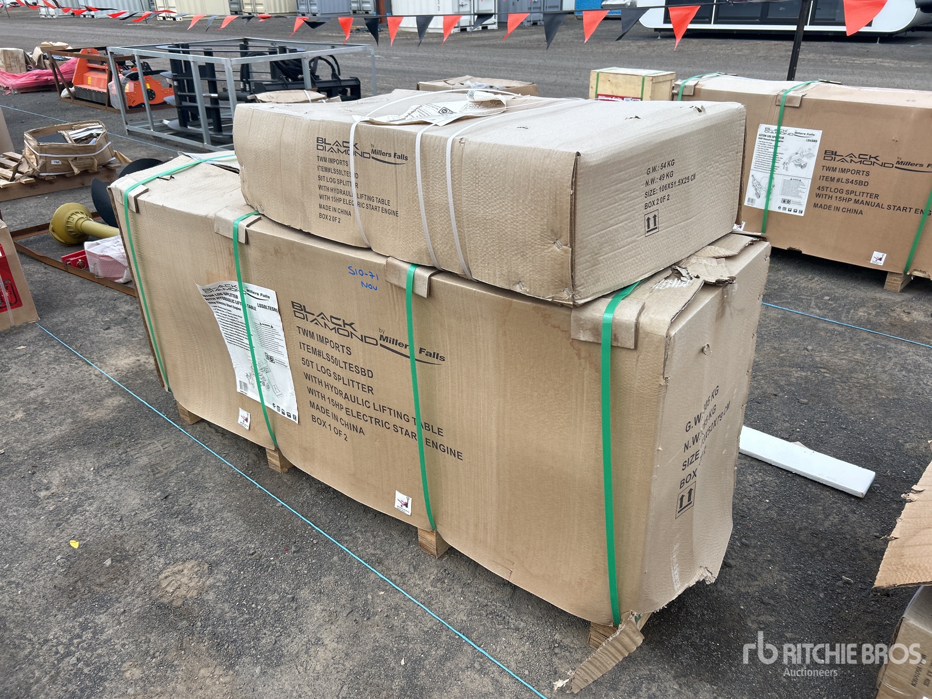 General Appearance with Foto, angolo anteriore sinistro