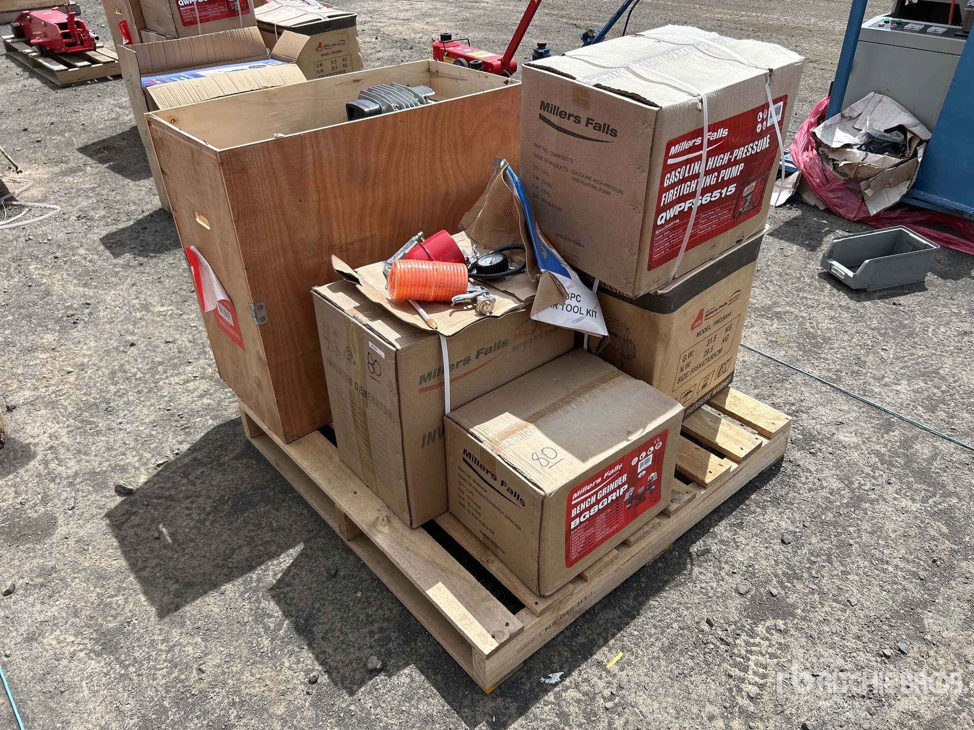 General Appearance with Picture, Right Front Corner