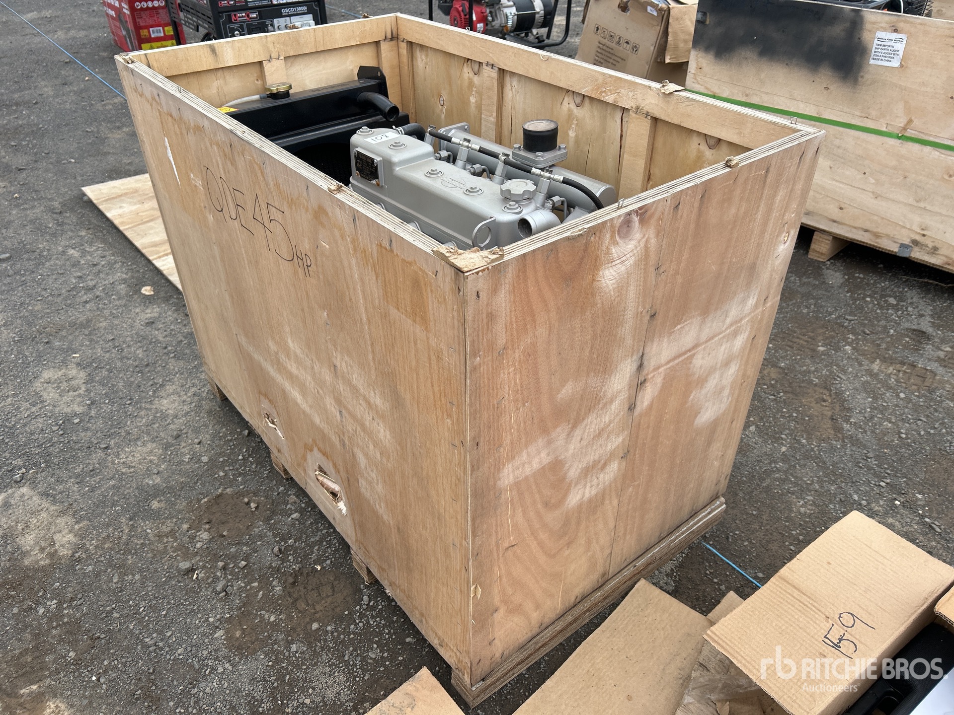 General Appearance with Picture, Right Front Corner