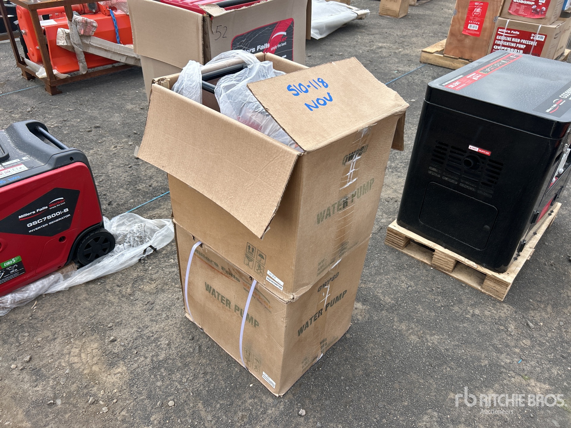 General Appearance with Bild, Ecke vorne rechts