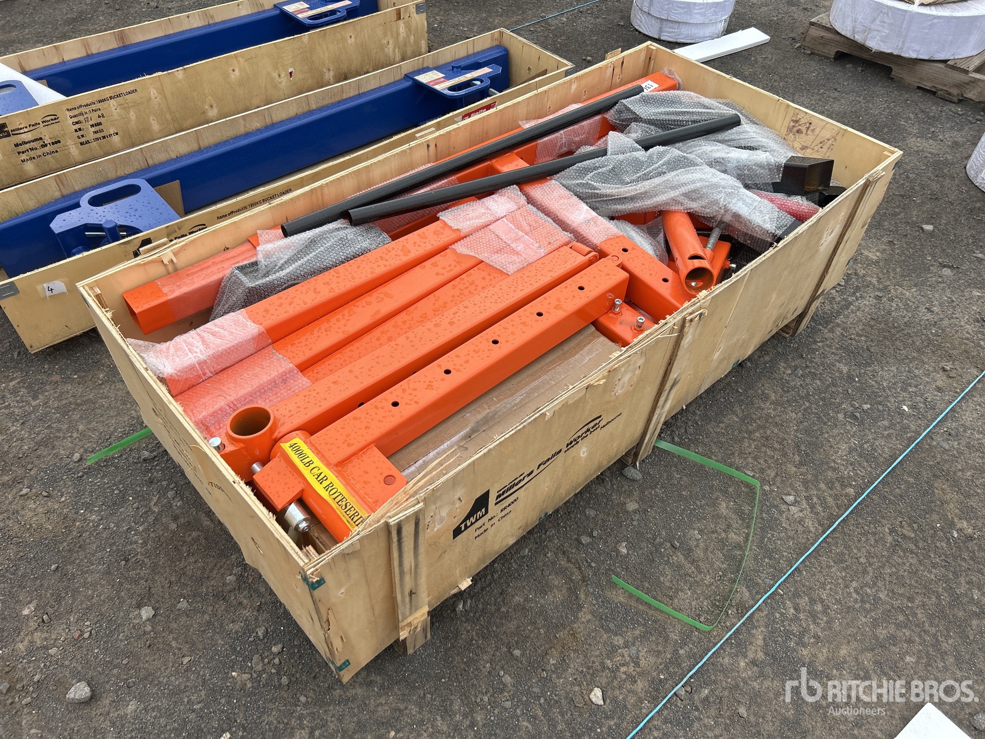 General Appearance with Foto, angolo anteriore destro