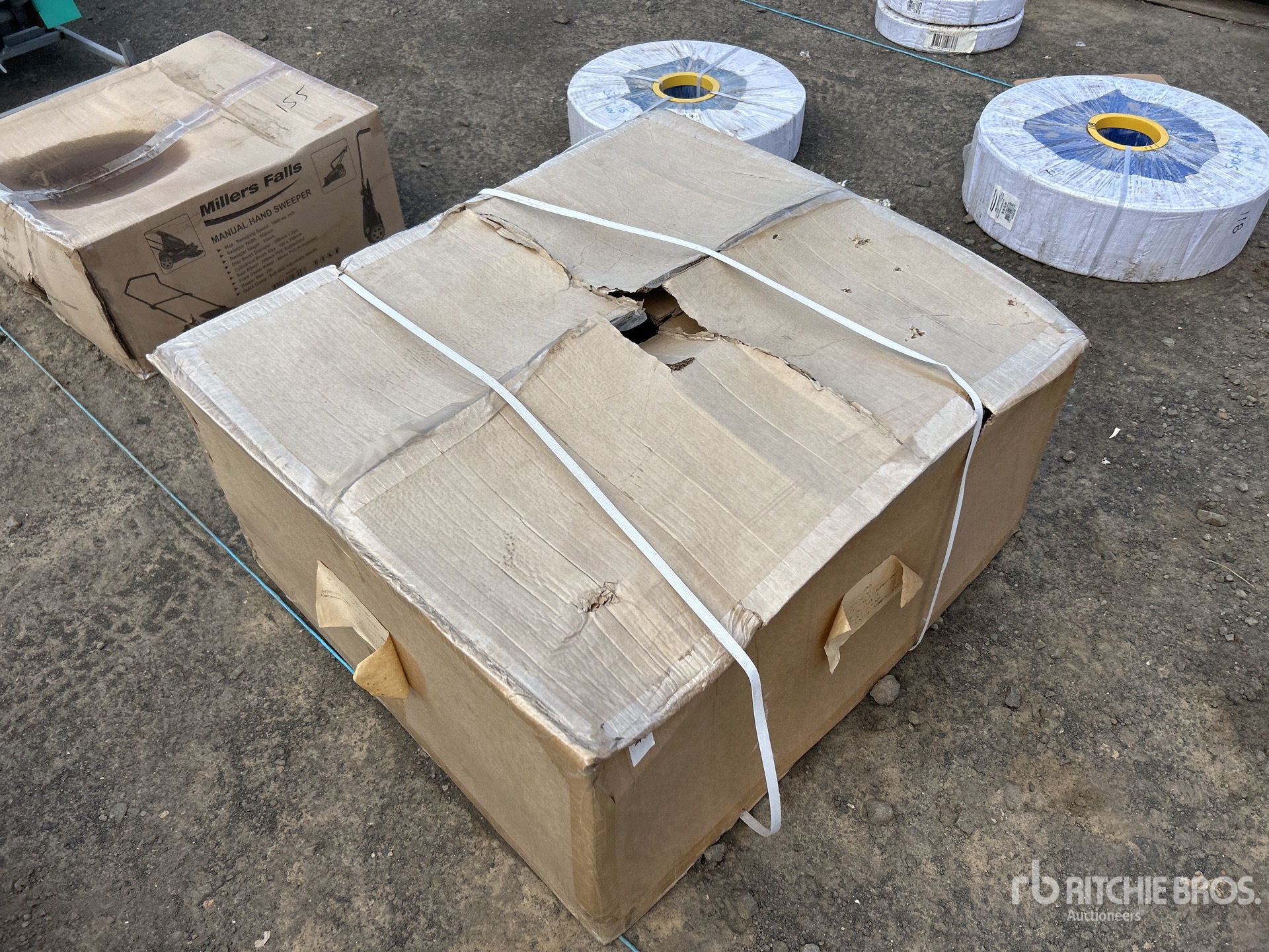 General Appearance with Foto, angolo anteriore sinistro