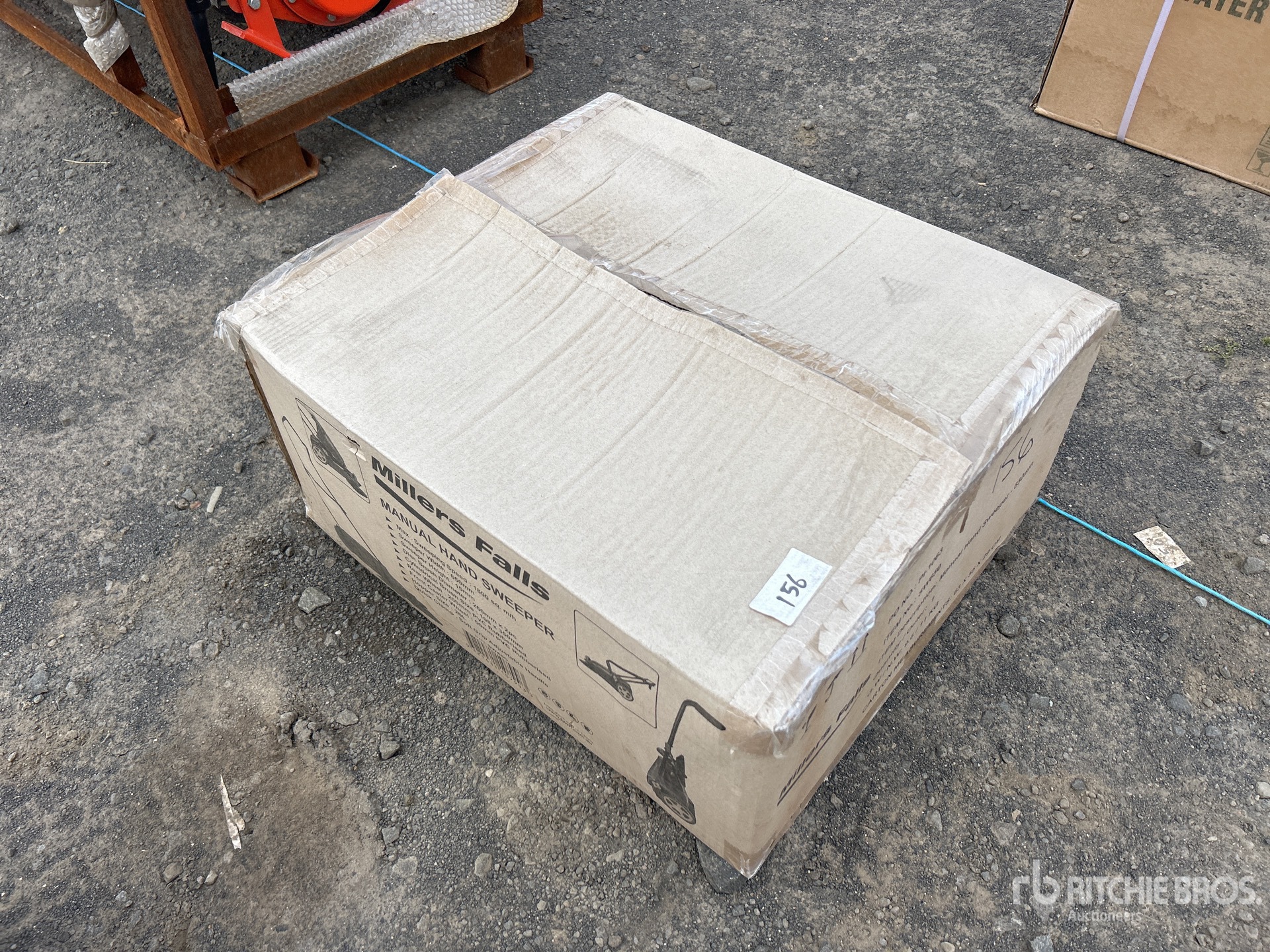 General Appearance with Foto, angolo anteriore sinistro