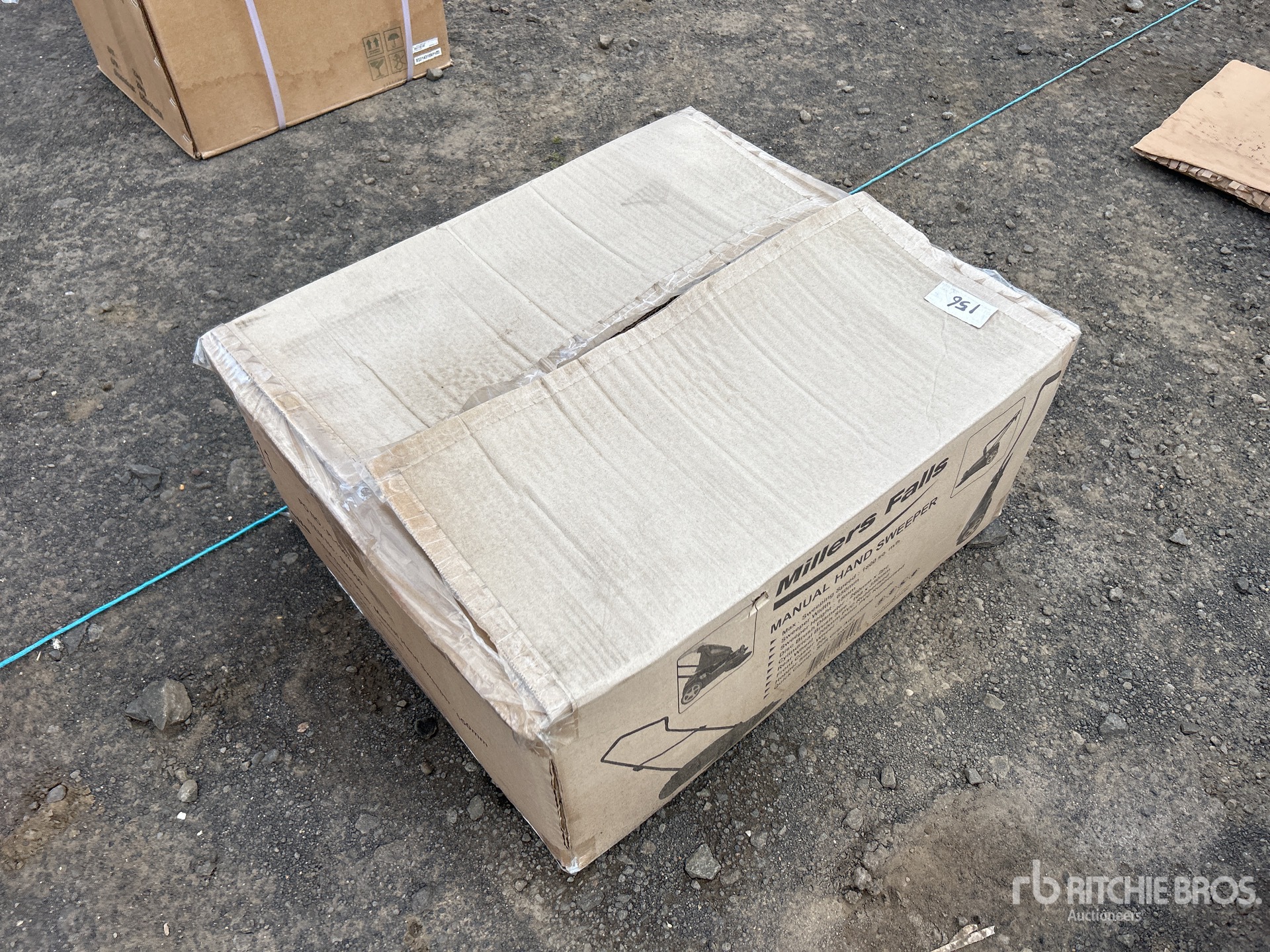 General Appearance with Foto, angolo posteriore sinistro