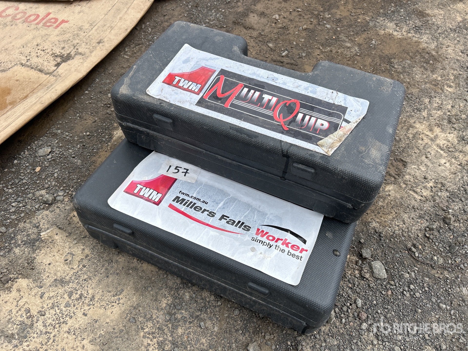 General Appearance with Picture, Left Front Corner