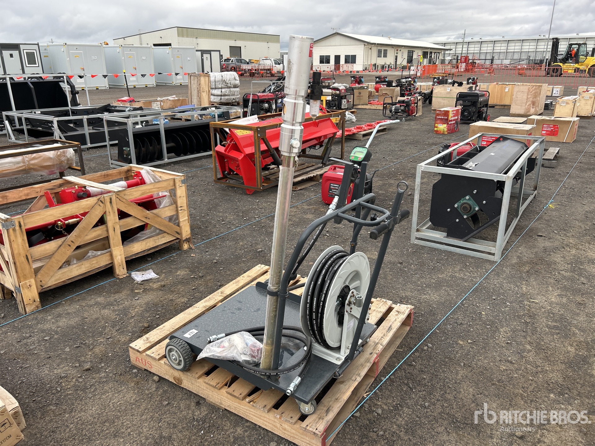 General Appearance with Foto, angolo posteriore sinistro