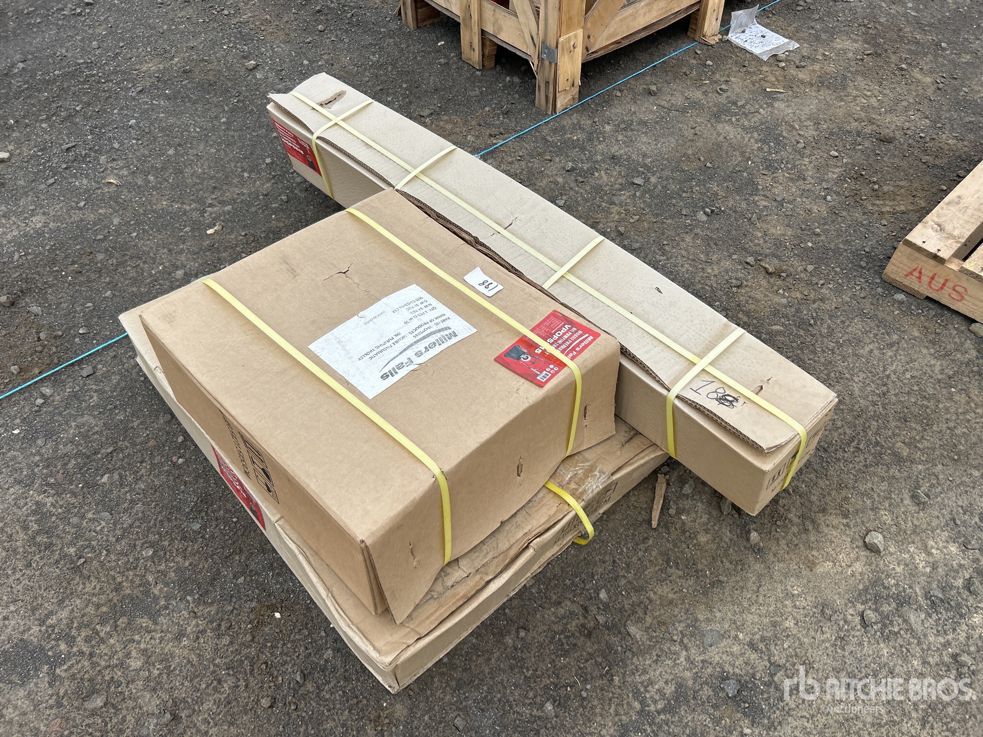 General Appearance with Foto, angolo anteriore sinistro