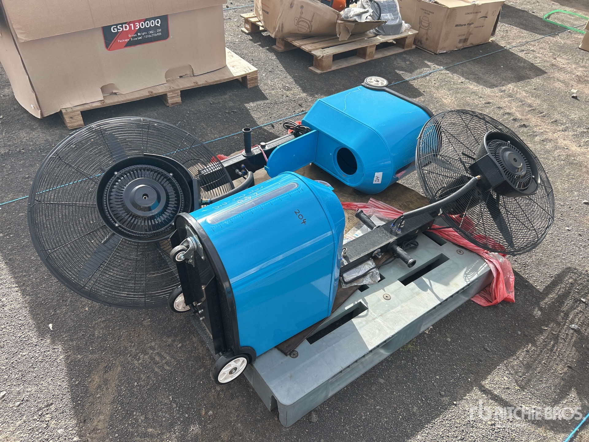 General Appearance with Foto, angolo posteriore sinistro